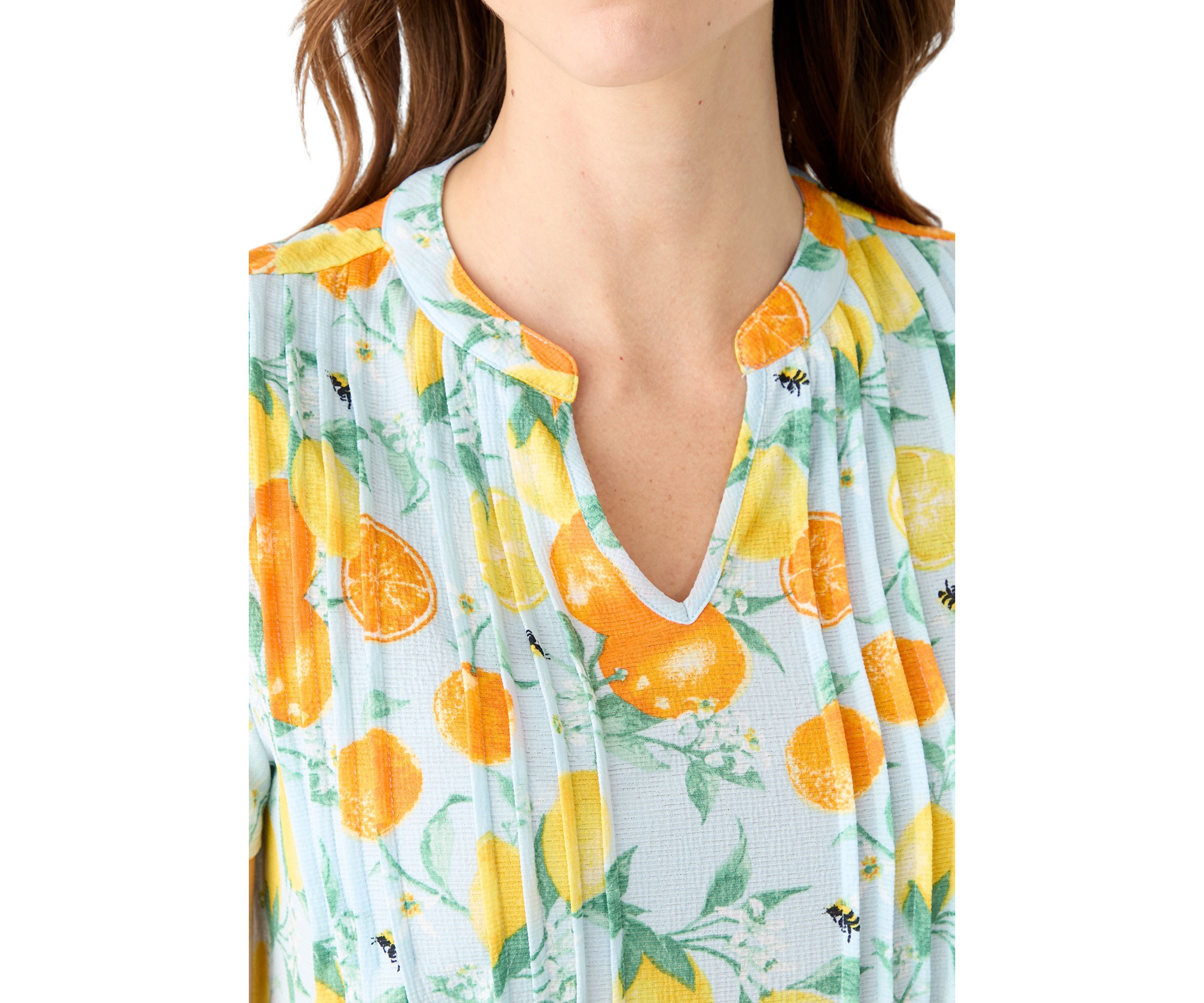 Womens Pintuck Detail Printed Top