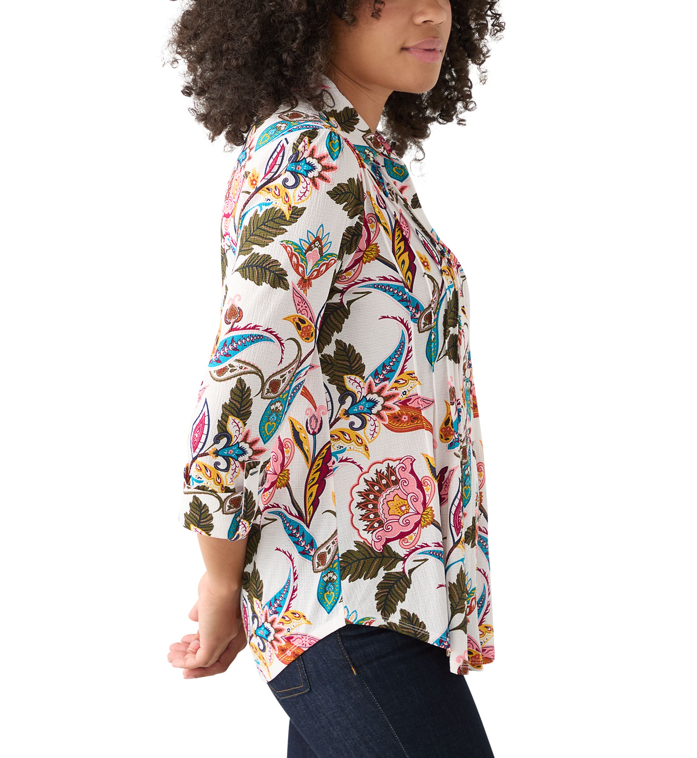 Womens 3/4 Sleeve Printed Button Up Shirt