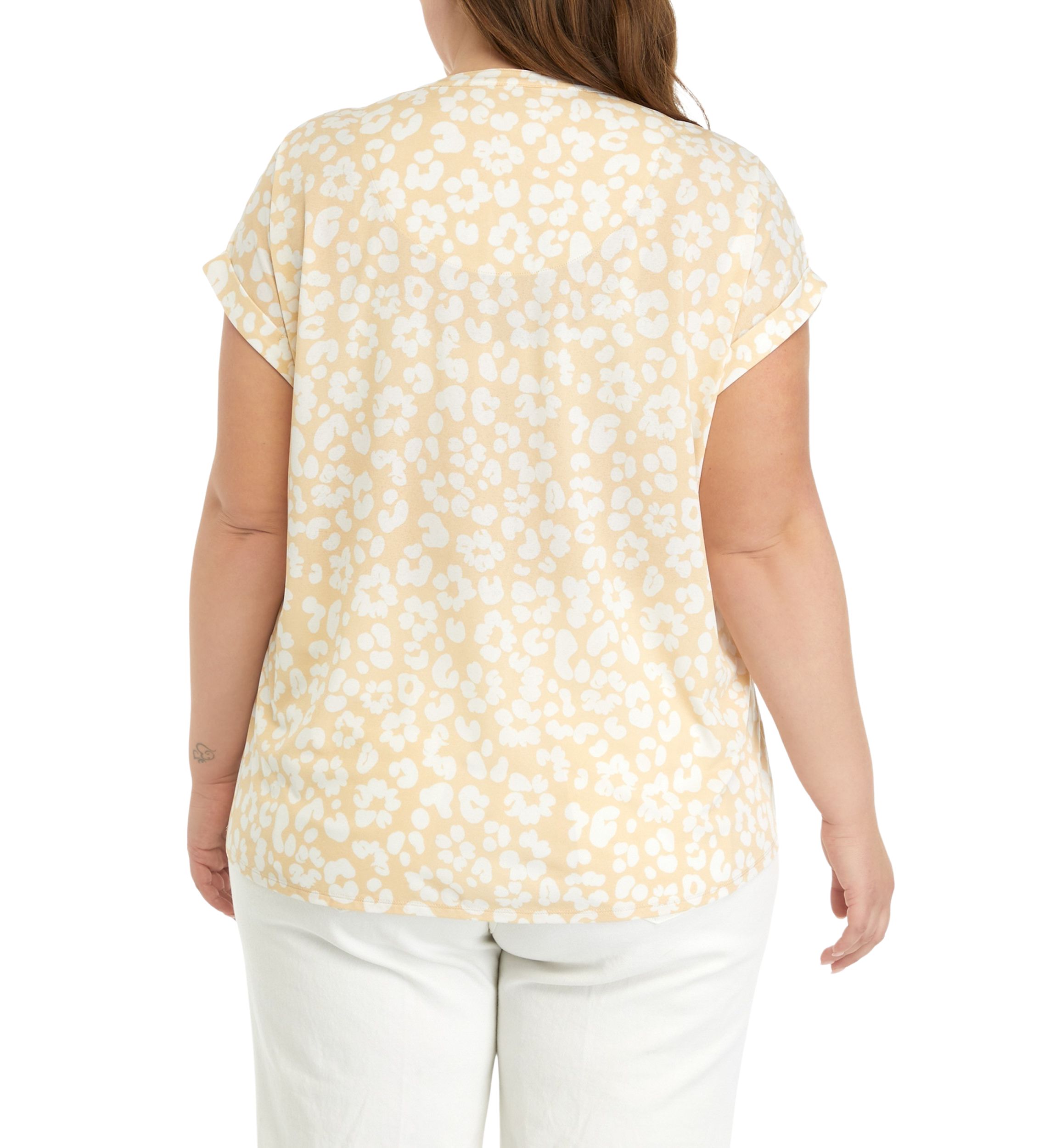 Plus Size Printed Split Neck Top