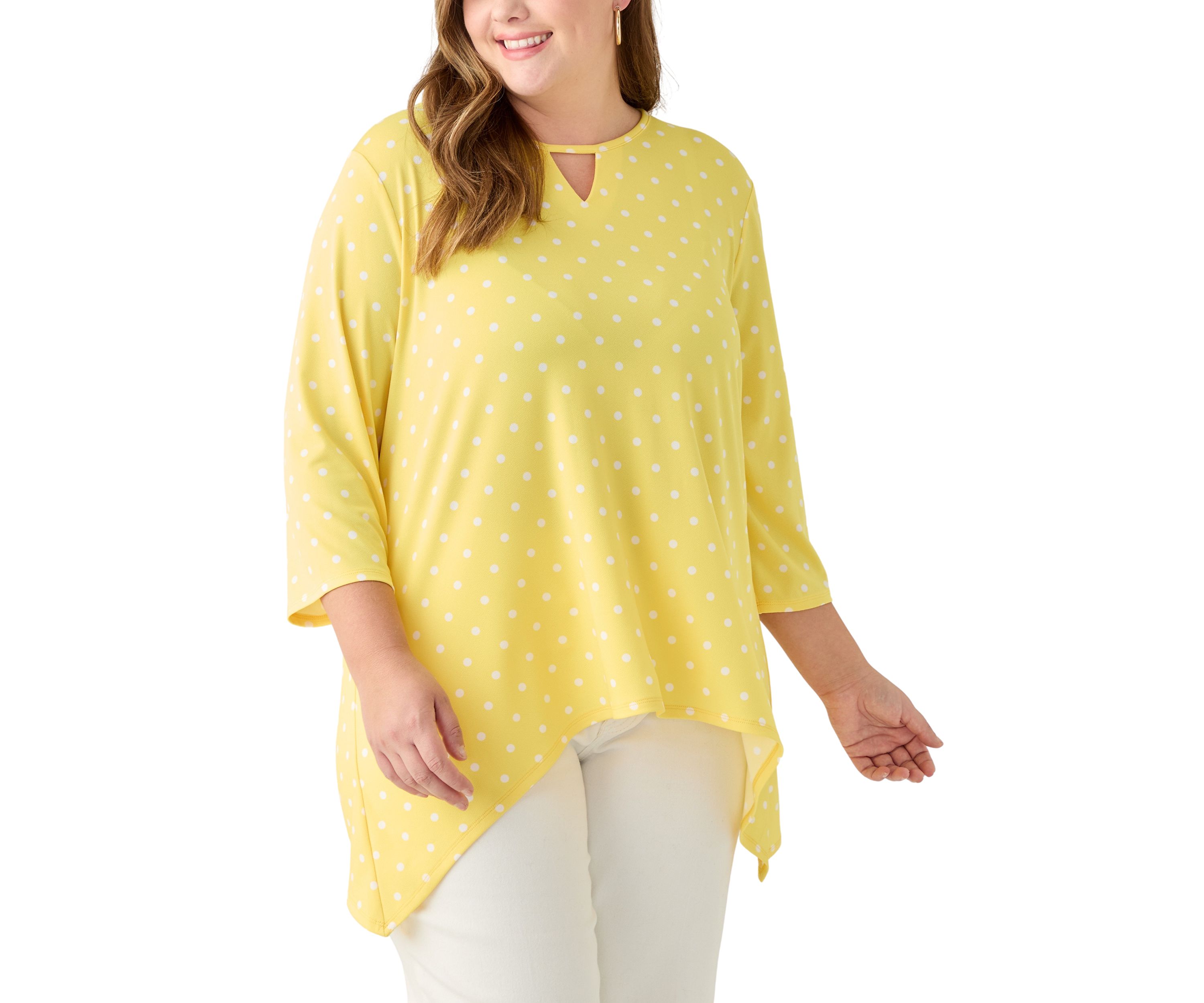 Plus Size 3/4 Sleeve Sharkbite Hem Tunic