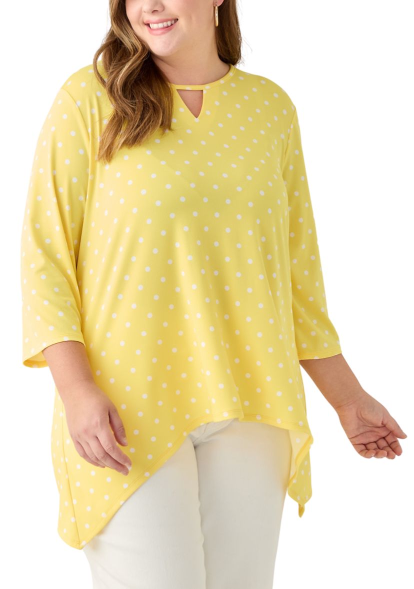 Plus Size 3/4 Sleeve Sharkbite Hem Tunic