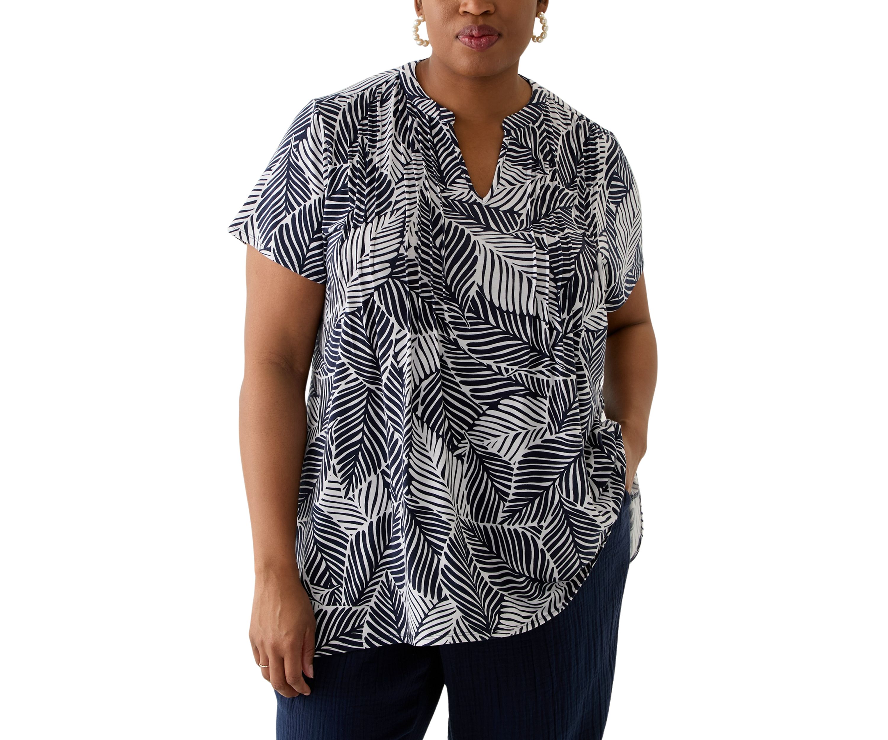 Plus Size Printed Pintuck Detail Tunic