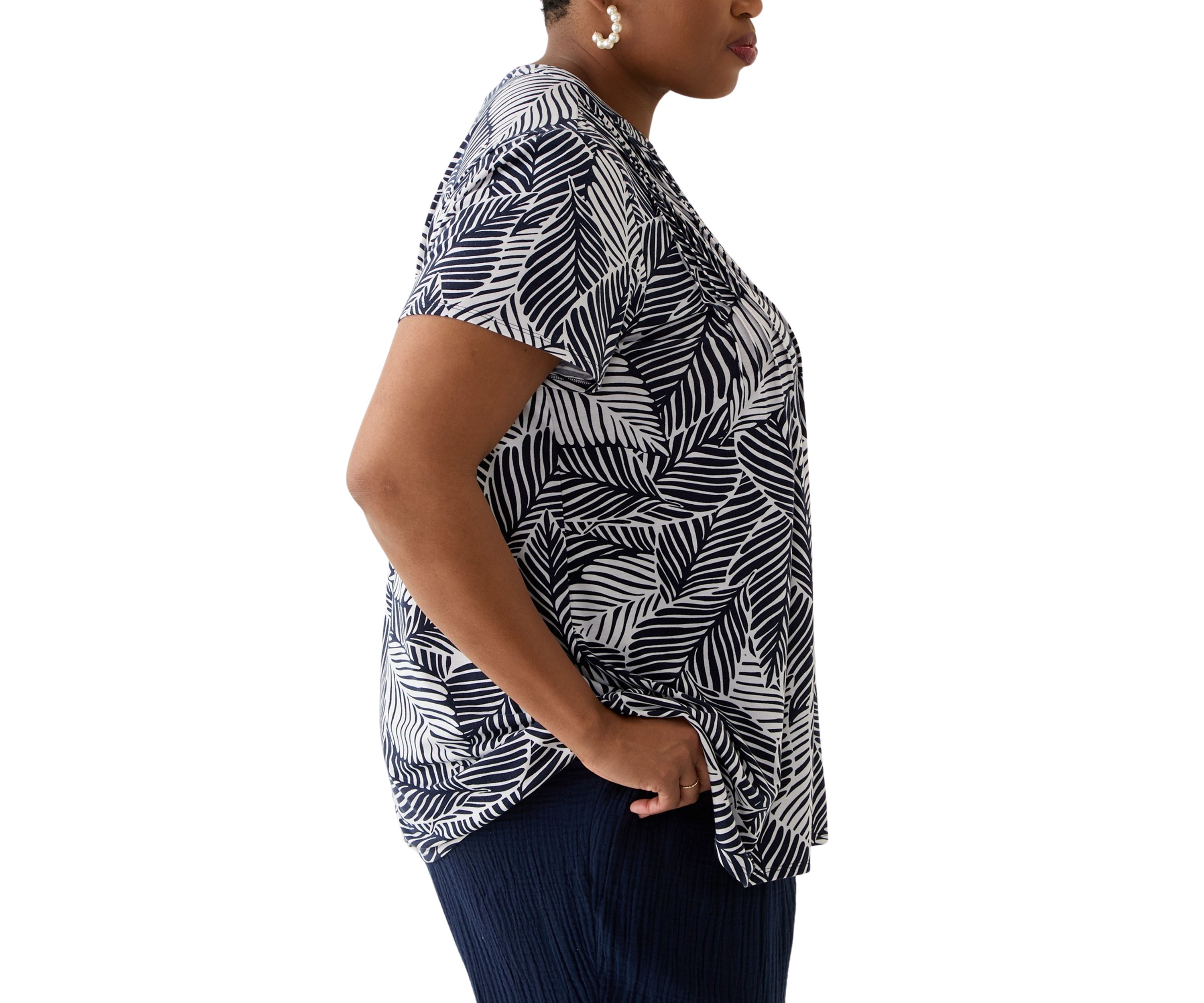 Plus Size Printed Pintuck Detail Tunic