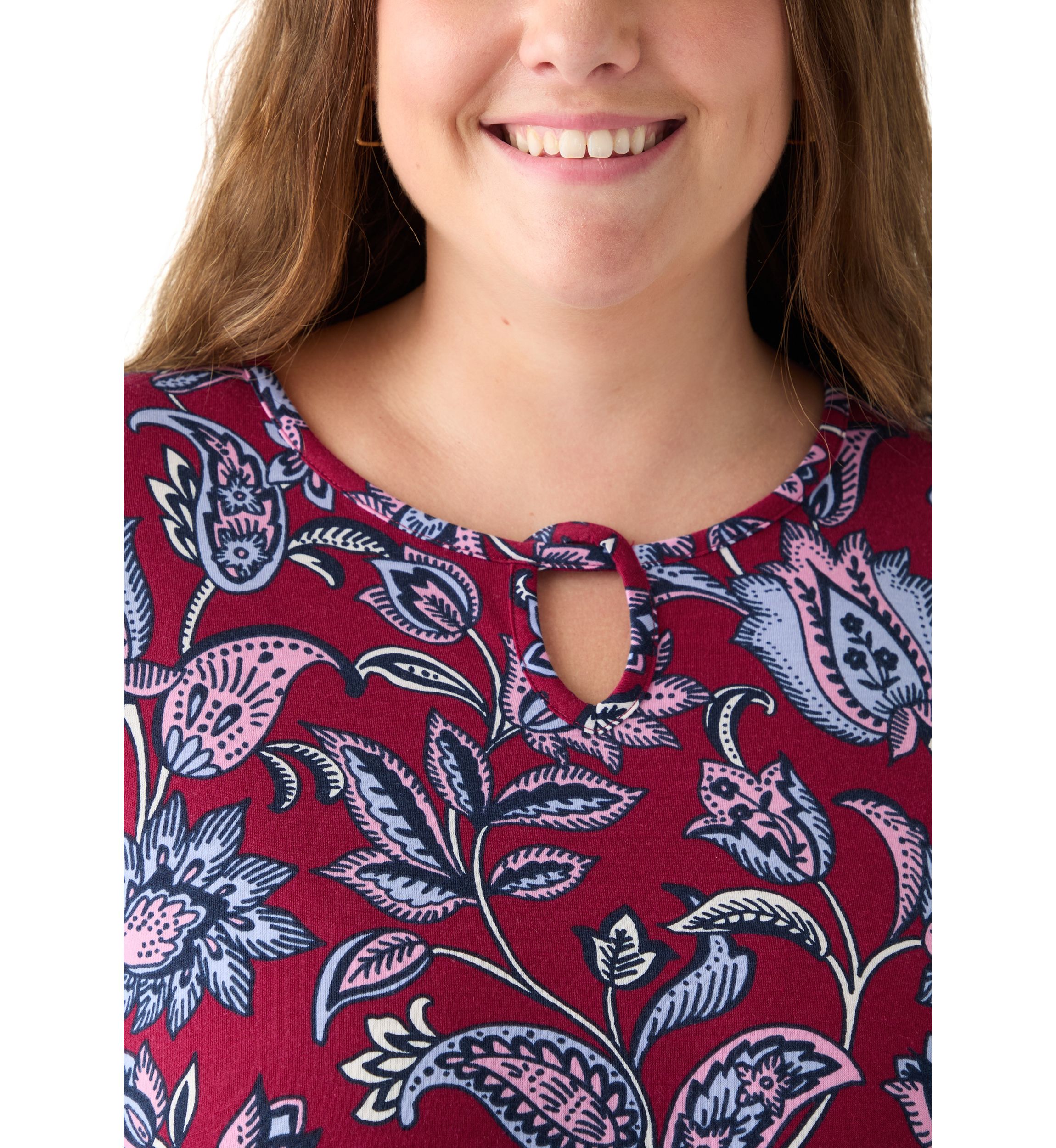 Plus Size 3/4 Sleeve Keyhole Neck Floral Sharkbite Tunic