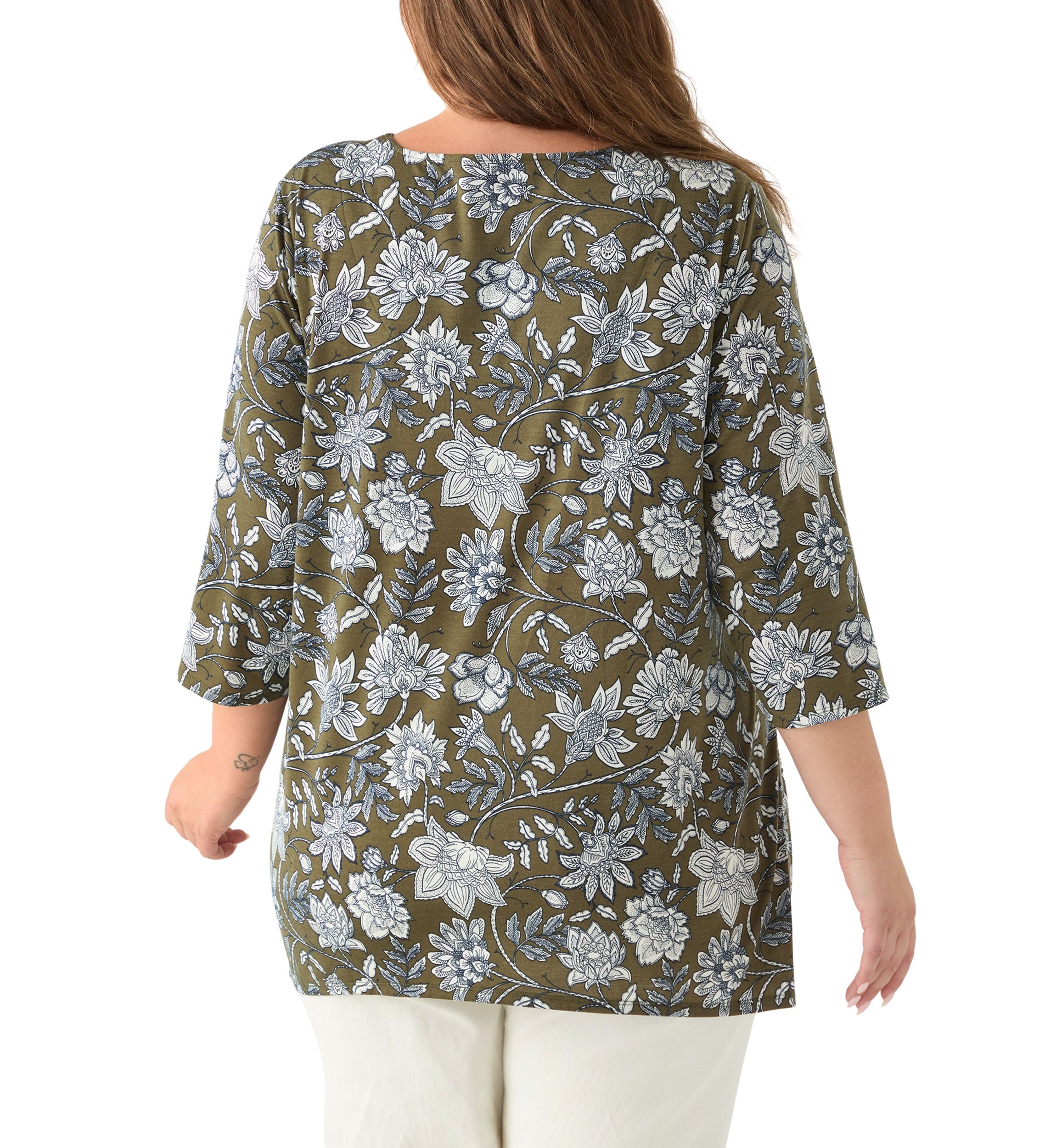 Plus Size 3/4 Sleeve Keyhole Neck Floral Sharkbite Tunic 