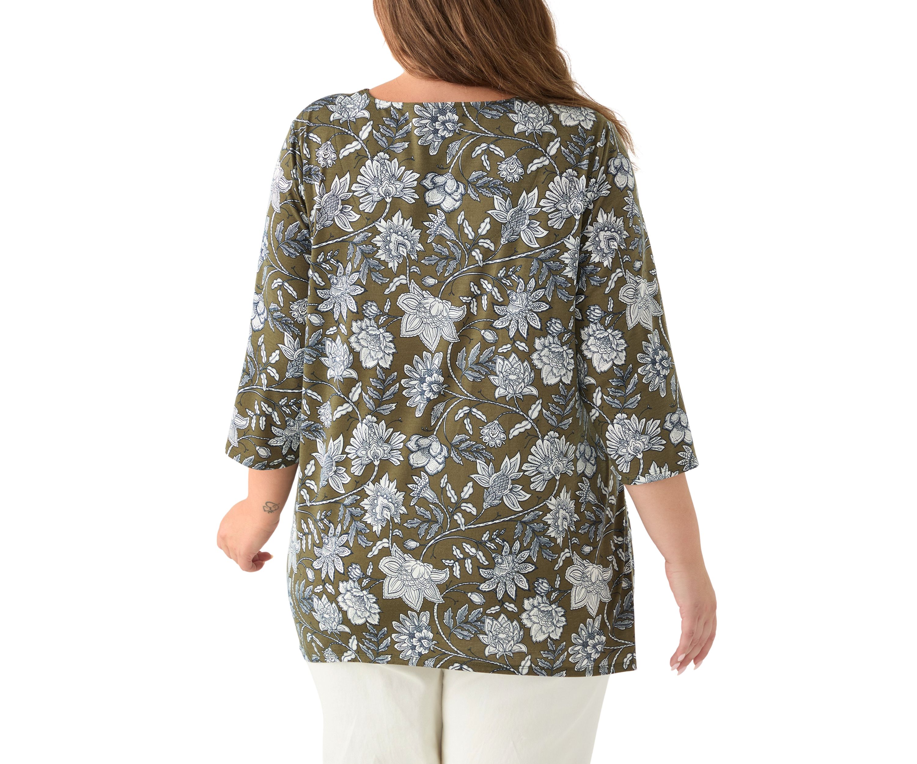 Plus Size 3/4 Sleeve Keyhole Neck Floral Sharkbite Tunic 