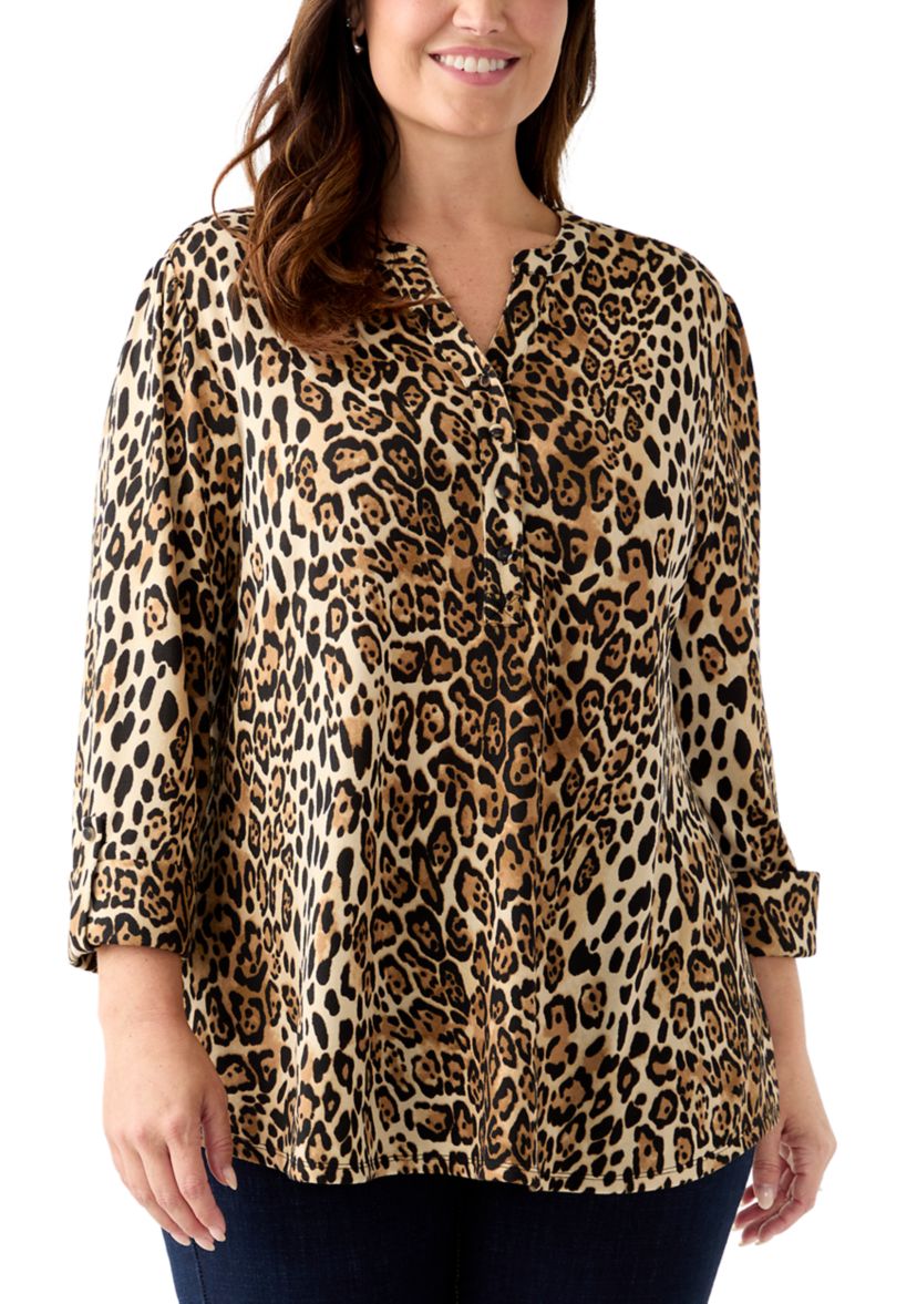 Plus Size 3/4 Sleeve Printed Hacci Henley Shirt
