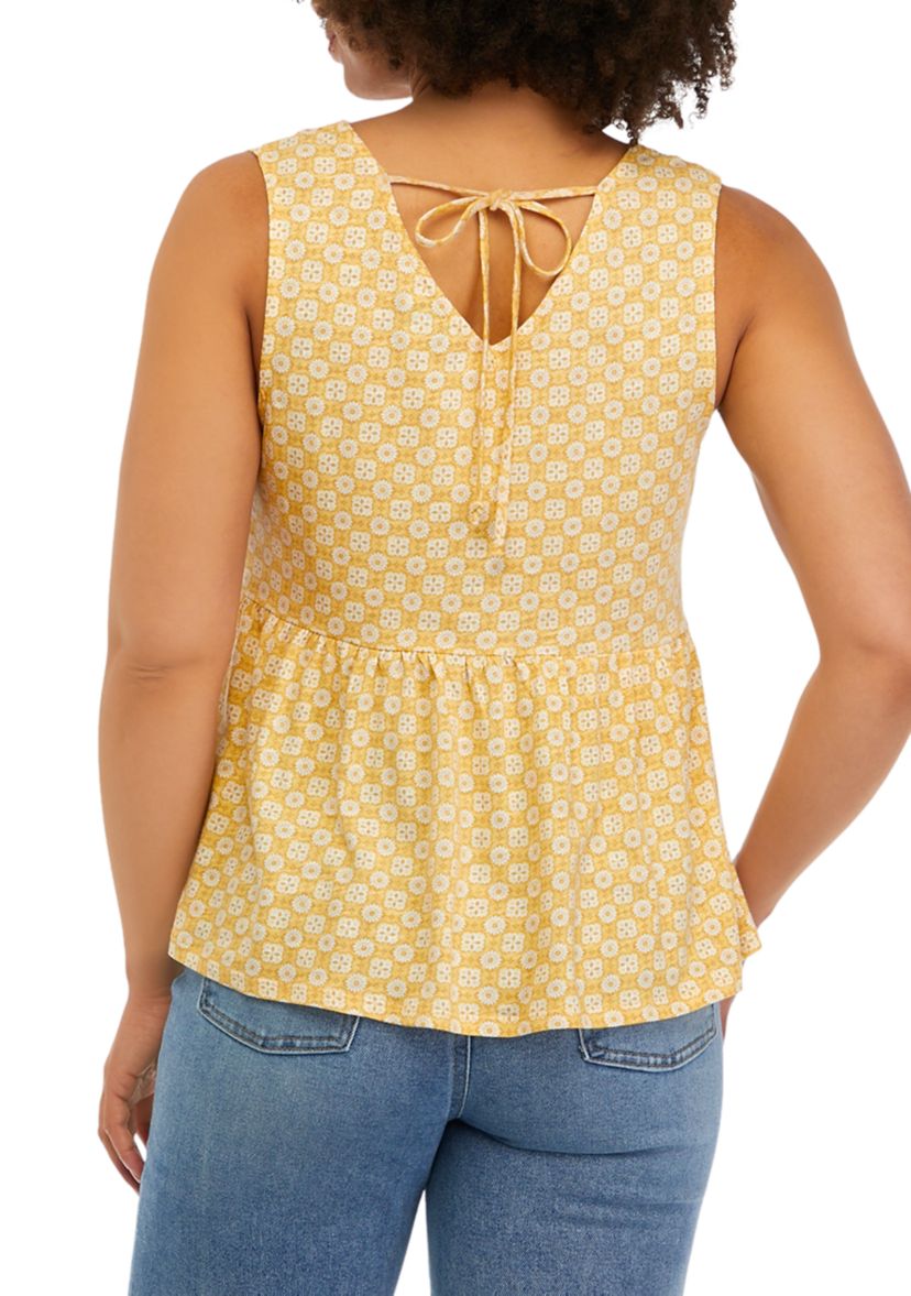 Juniors Printed V-Neck Top