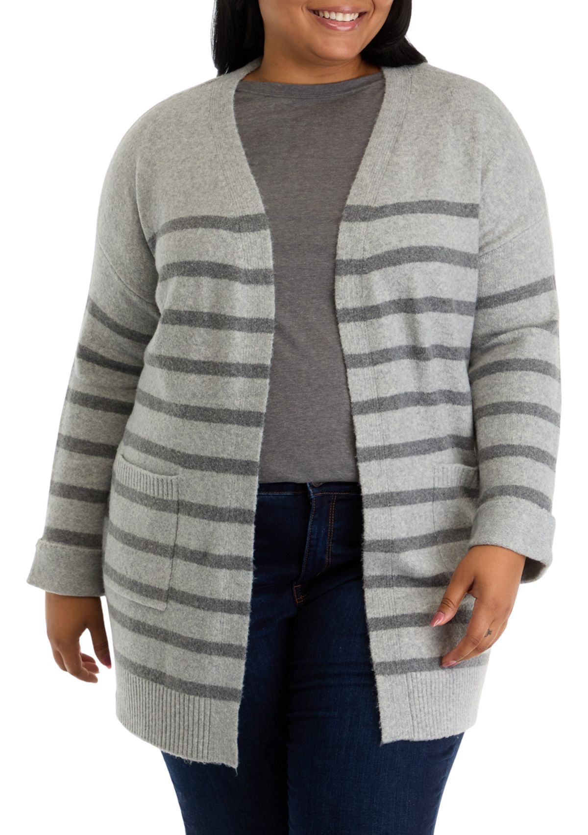 Plus Size Front Pocket Cardigan 