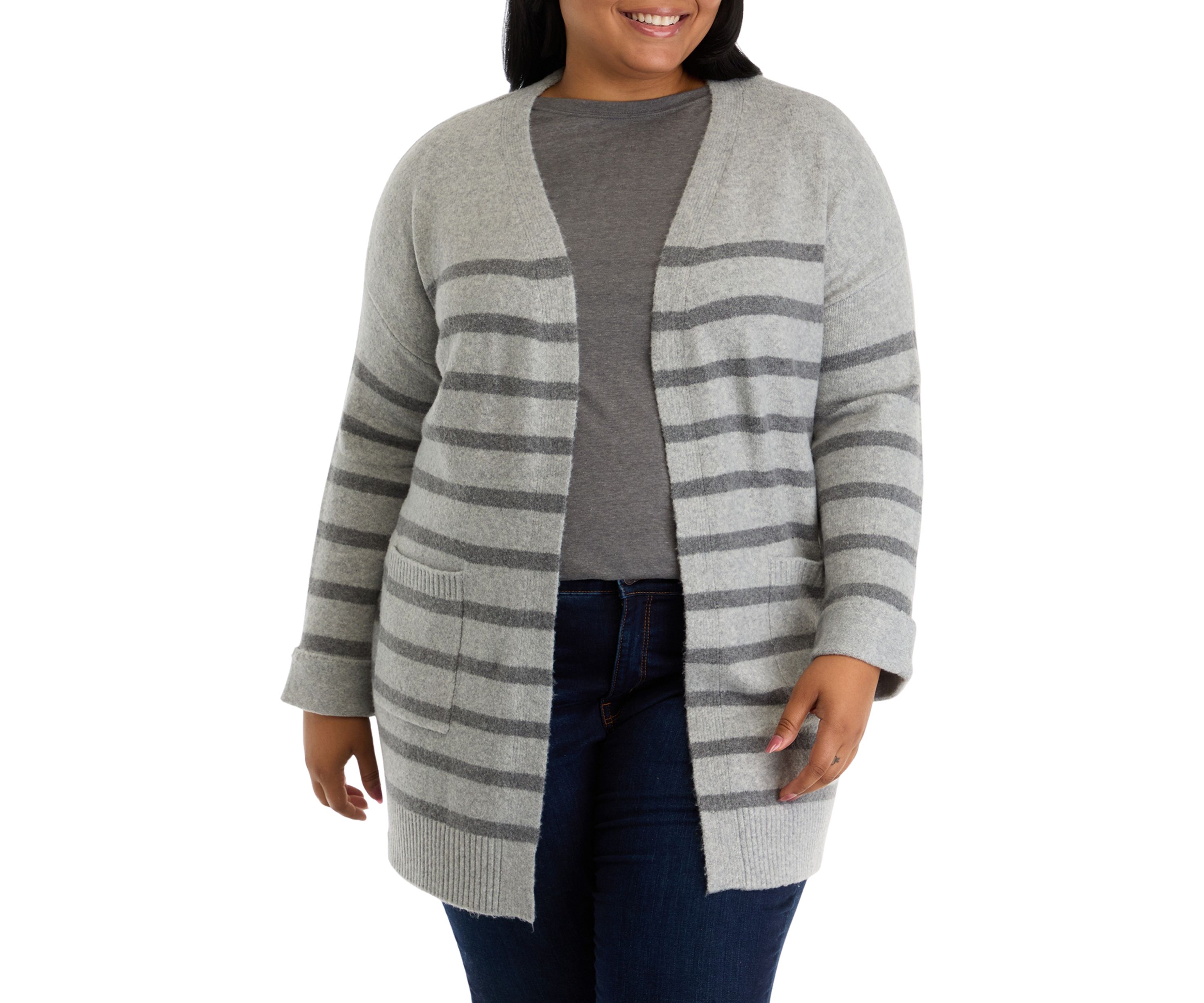 Plus Size Front Pocket Cardigan 