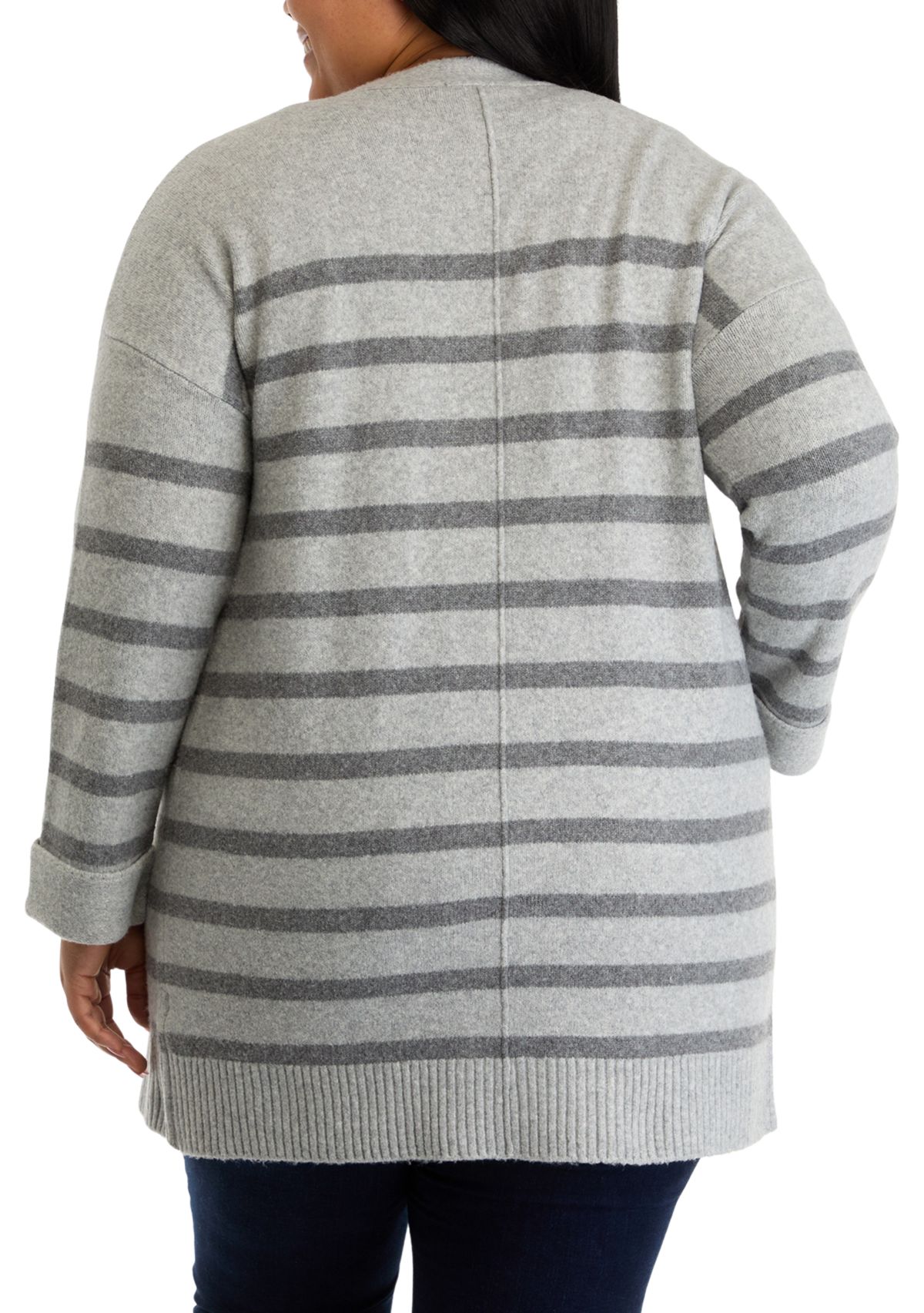 Plus Size Front Pocket Cardigan 