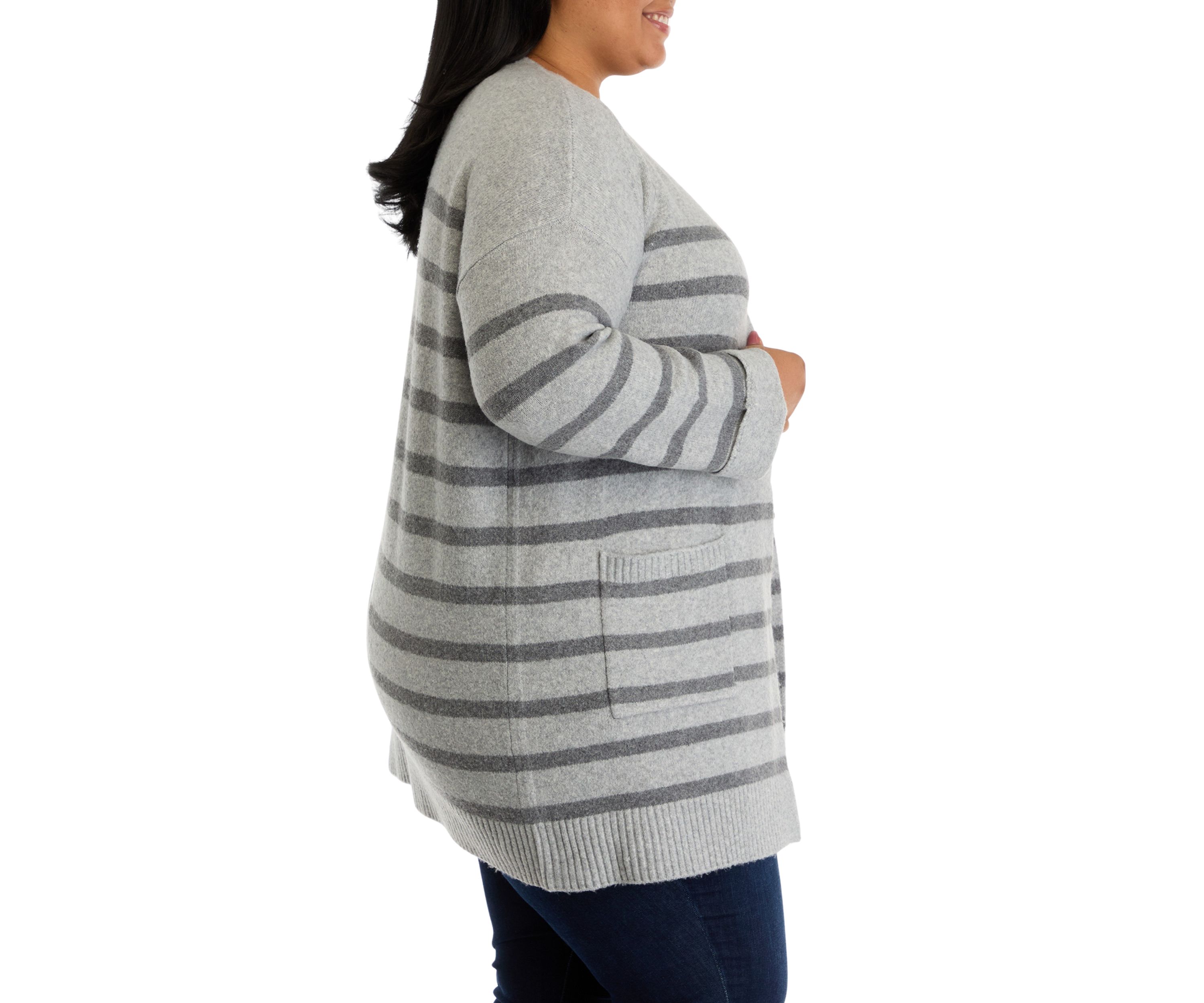 Plus Size Front Pocket Cardigan 