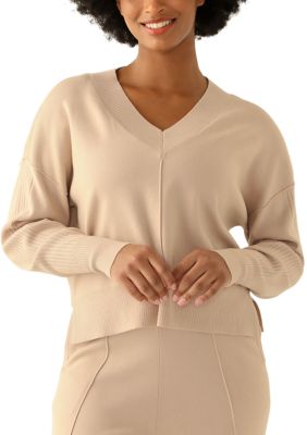 OLIVE + OAK Women's Long Sleeve Drop Shoulder V-Neck Shirt, Small