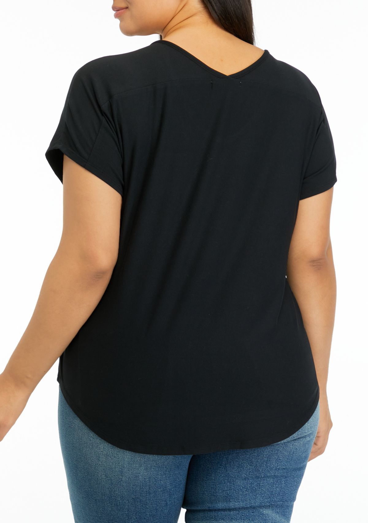 Plus Size Pocket V-Neck T-Shirt