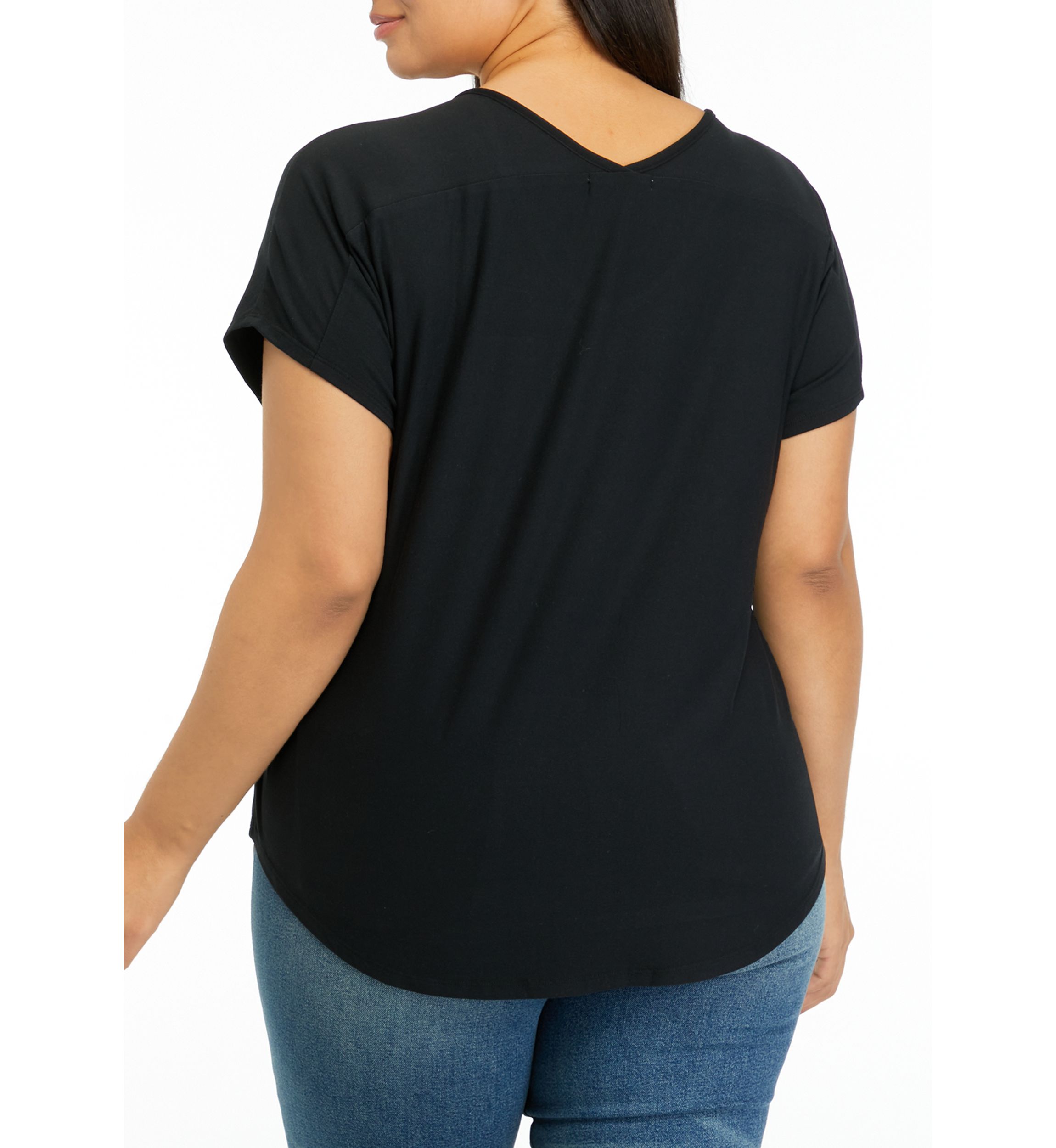 Plus Size Pocket V-Neck T-Shirt
