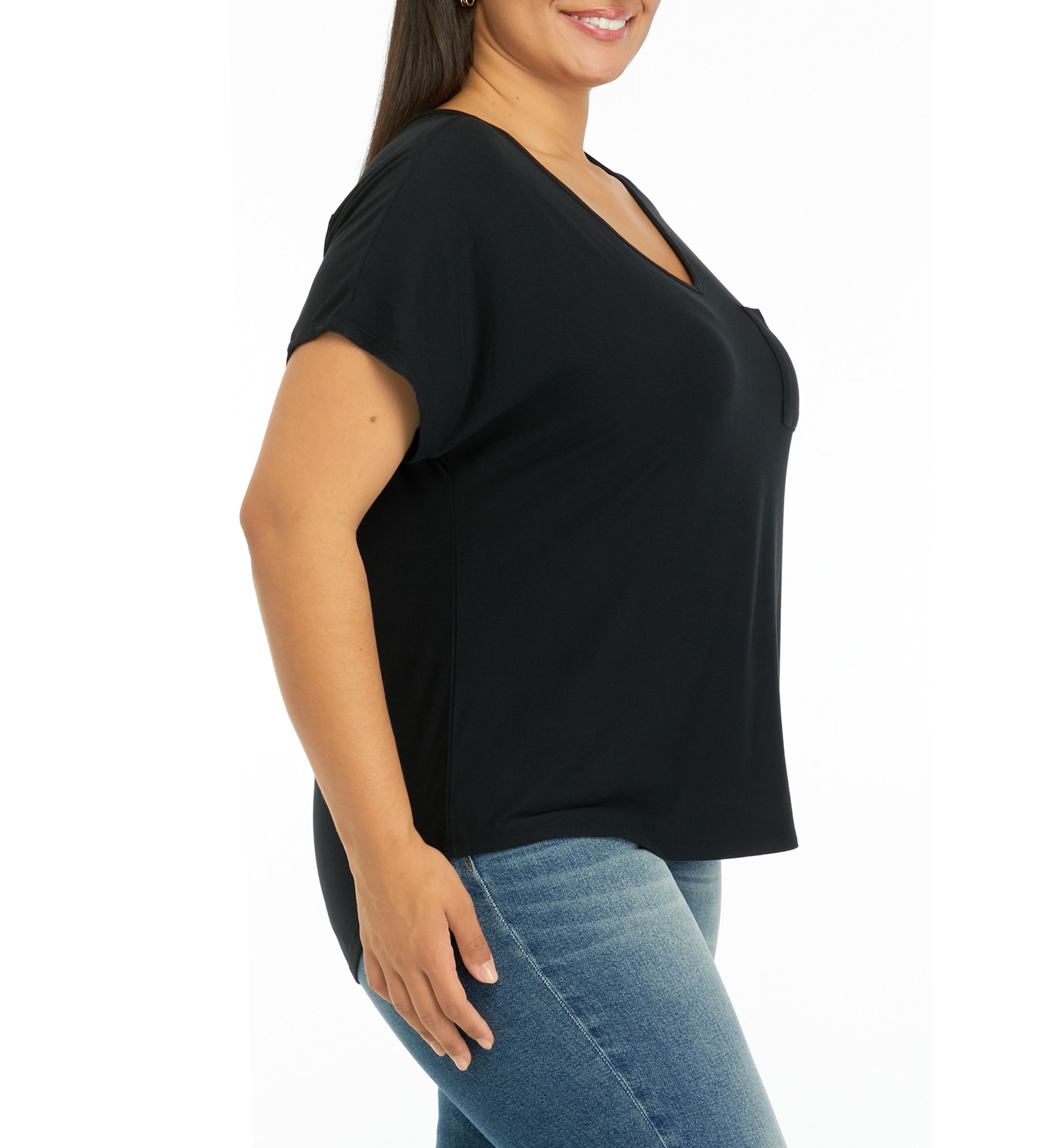 Plus Size Pocket V-Neck T-Shirt