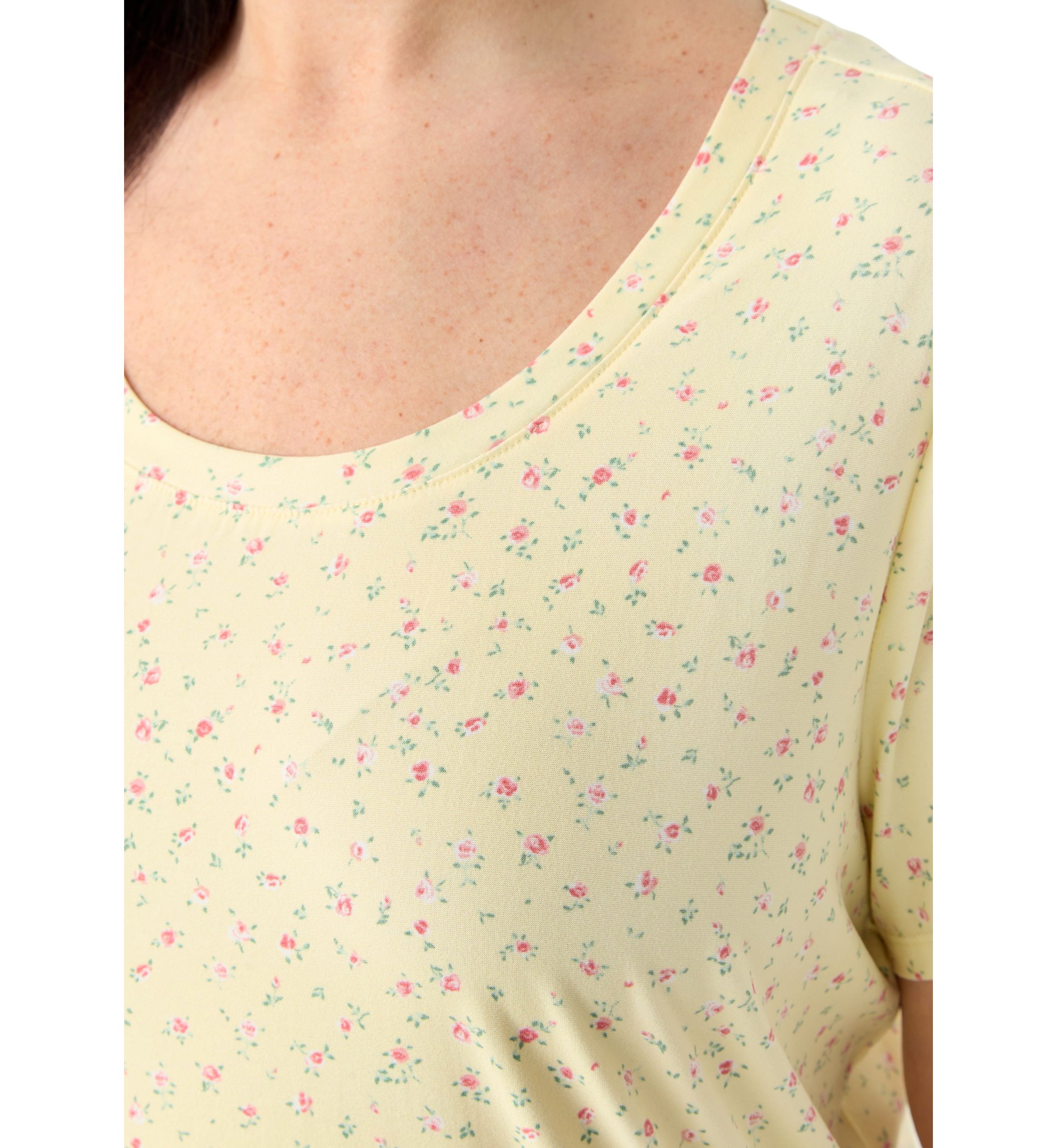 Plus Size Short Sleeve Printed T-Shirt