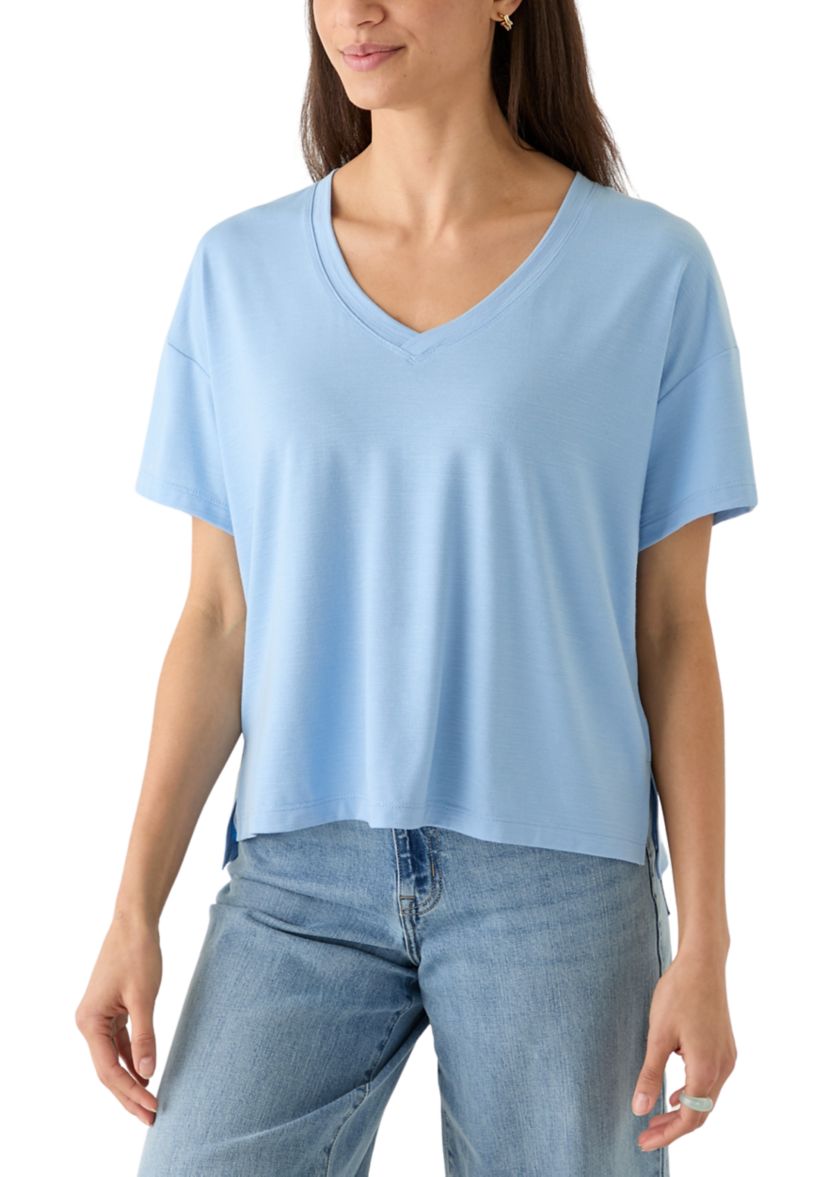 Womens Short Sleeve V-Neck Oversized T-Shirt