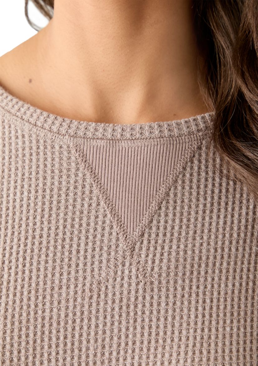 Womens Crew Neck Knit Top