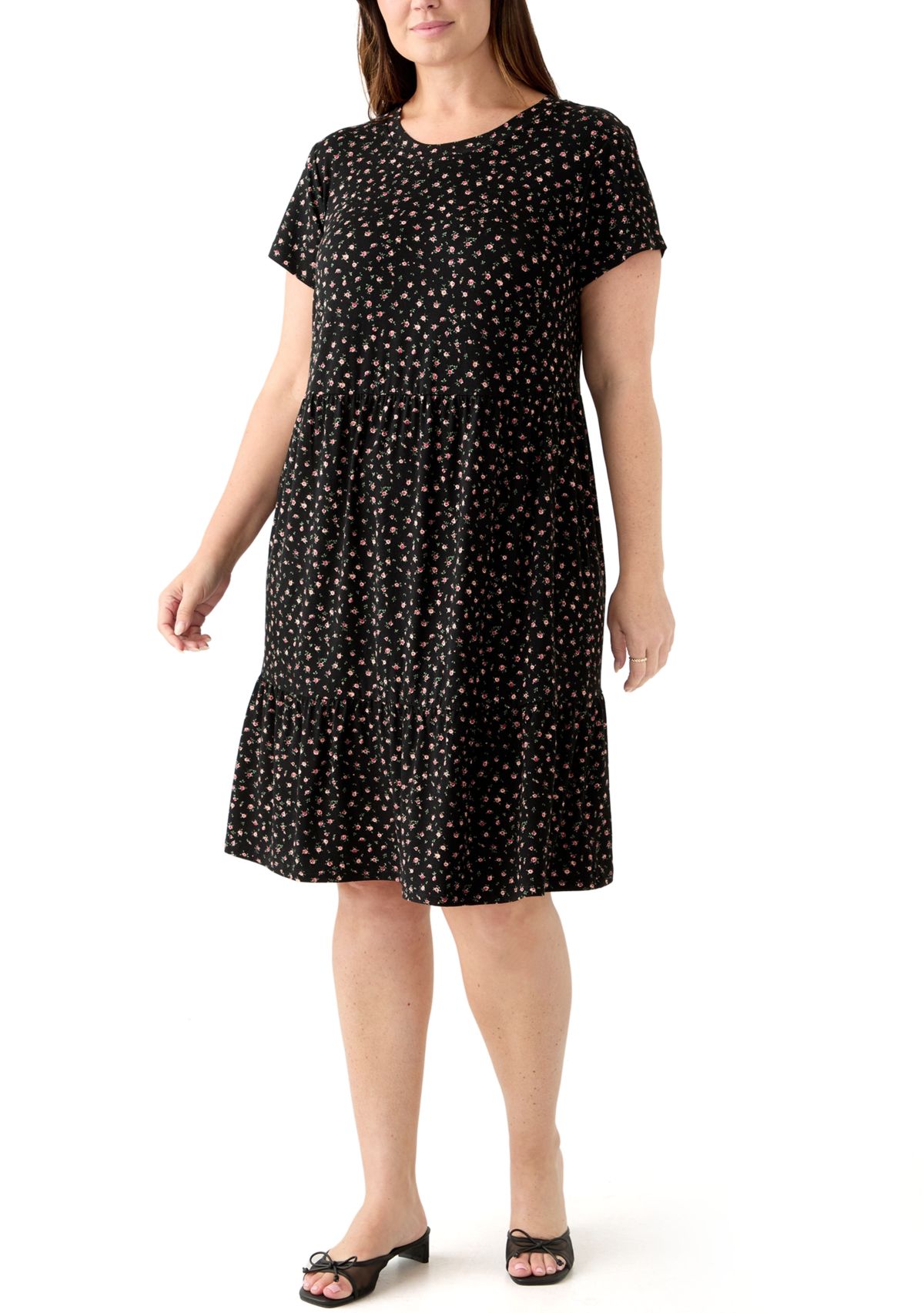 Plus Size Short Sleeve Tiered Floral Dress