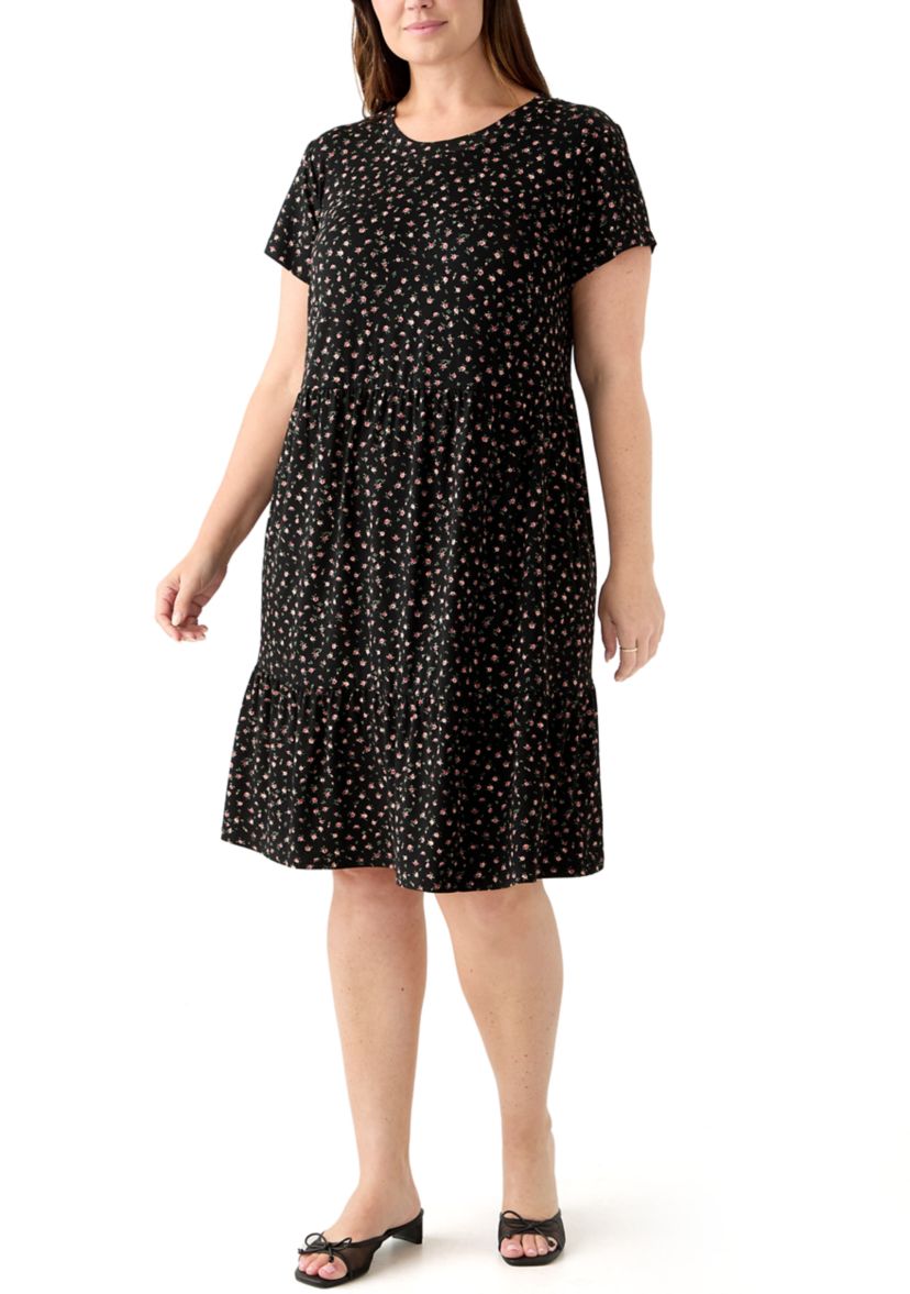 Plus Size Short Sleeve Tiered Floral Dress