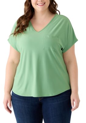 OLIVE + OAK Women's Plus Size Solid V-Neck Pocket T-Shirt, Green, 3X