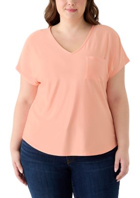 OLIVE + OAK Women's Plus Size Solid V-Neck Pocket T-Shirt, 3X