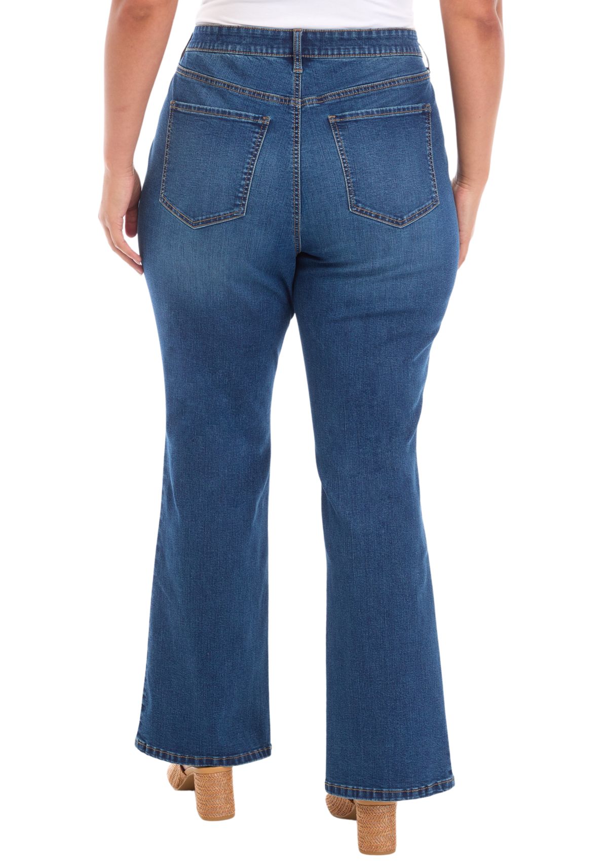 Plus Size Patch Pocket Flare Jeans 