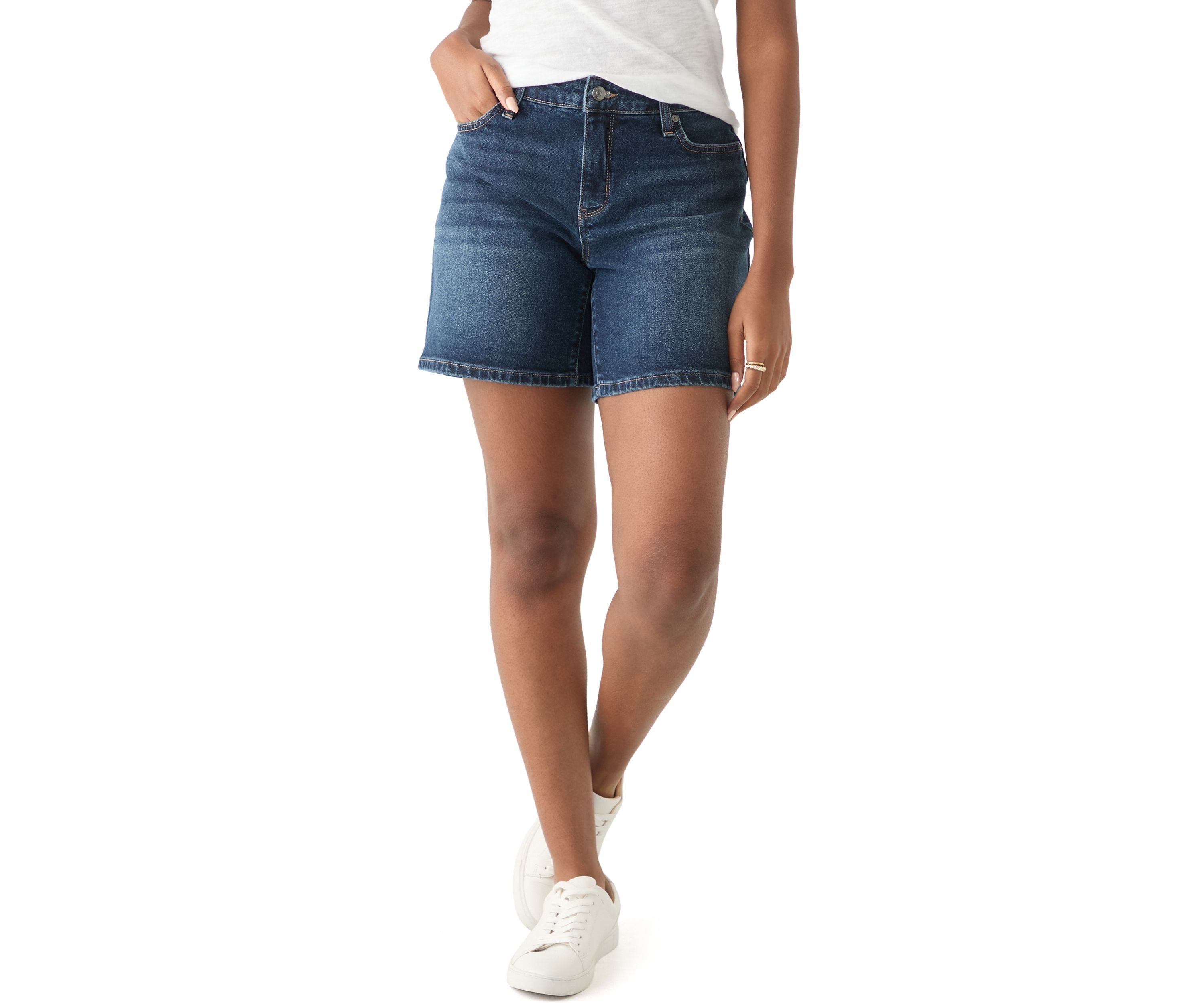 Womens Mid Rise 7" Relaxed Boyfriend Shorts