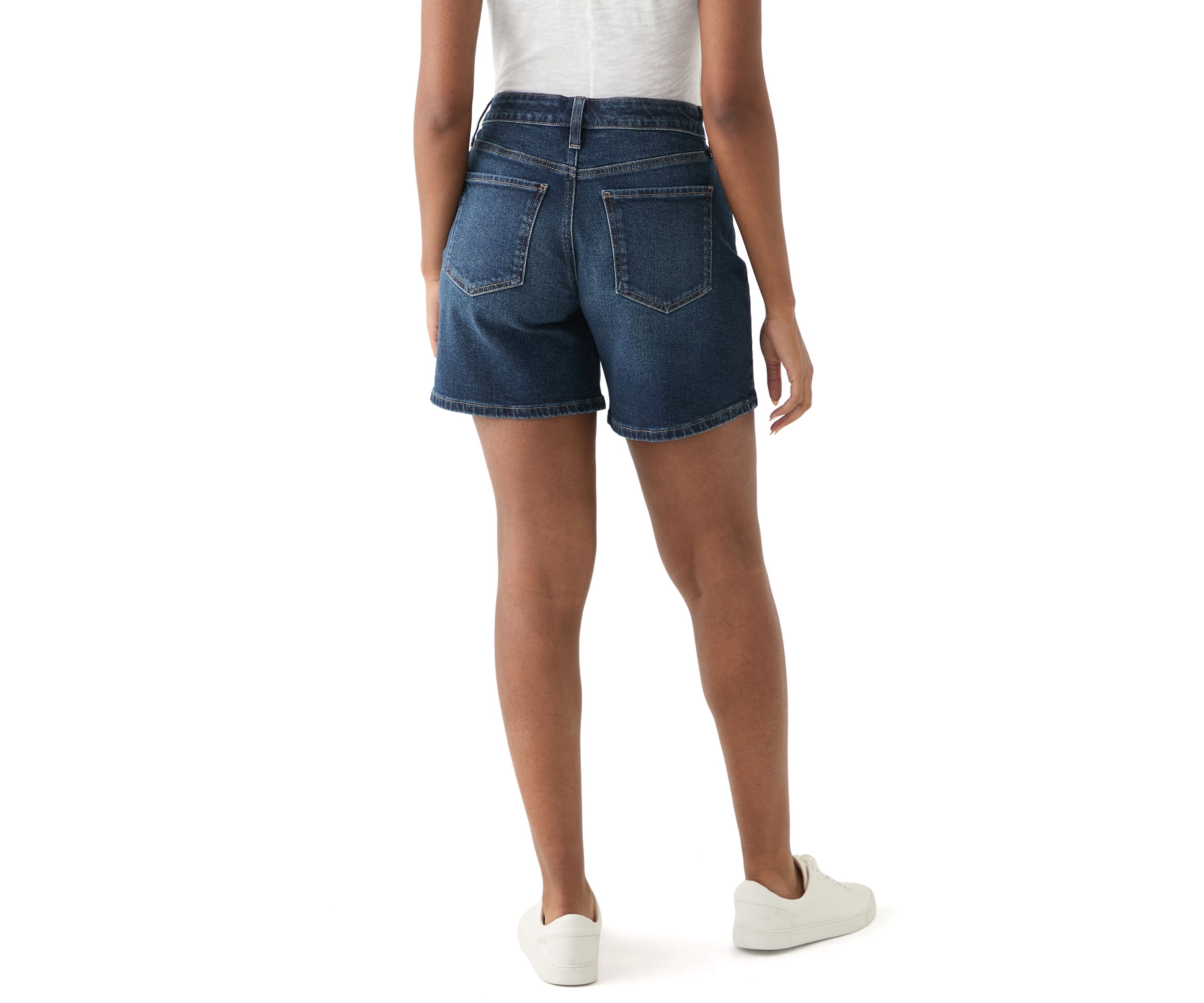 Womens Mid Rise 7" Relaxed Boyfriend Shorts