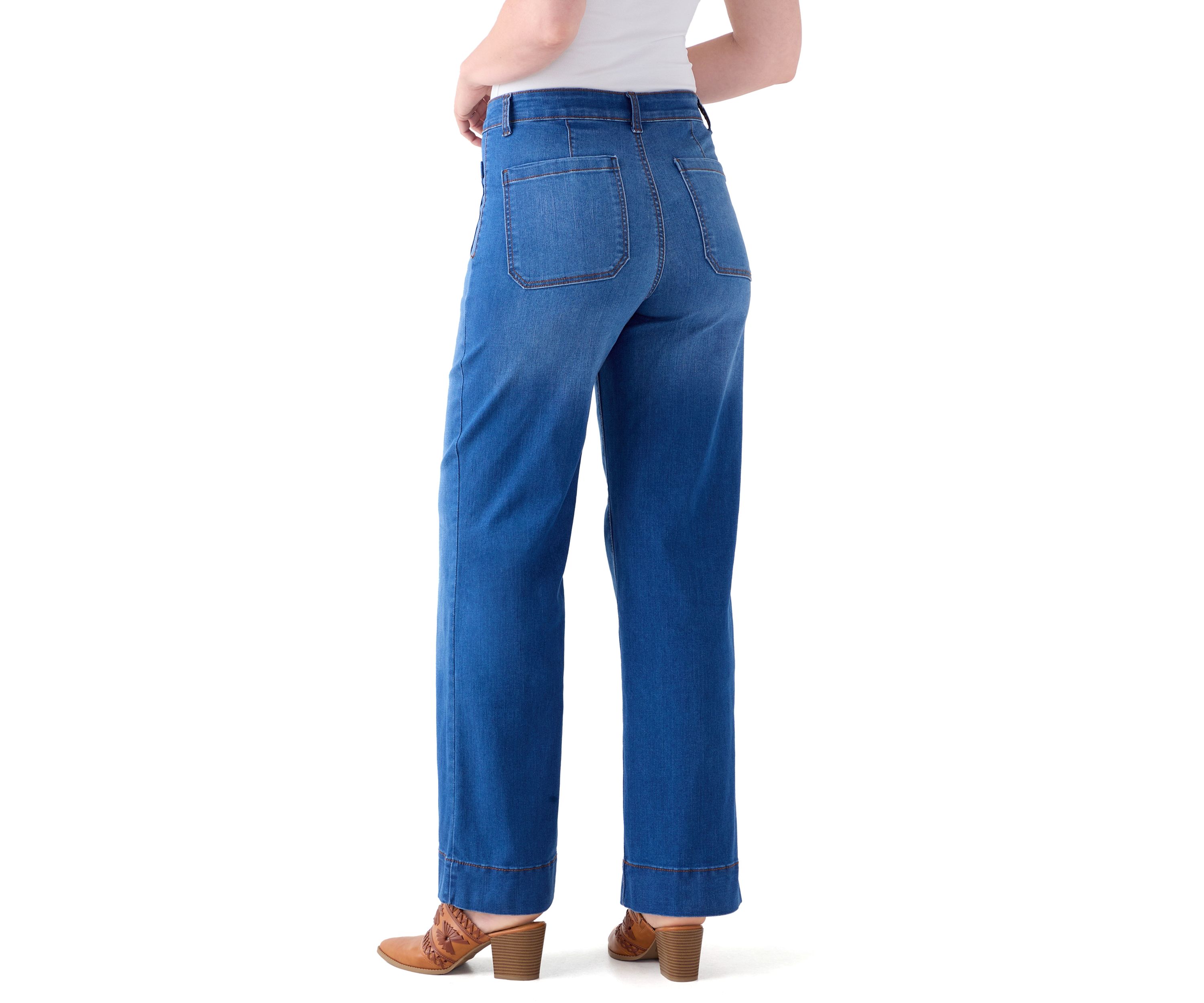 Womens High Rise Patch Pocket Wide Leg Jeans