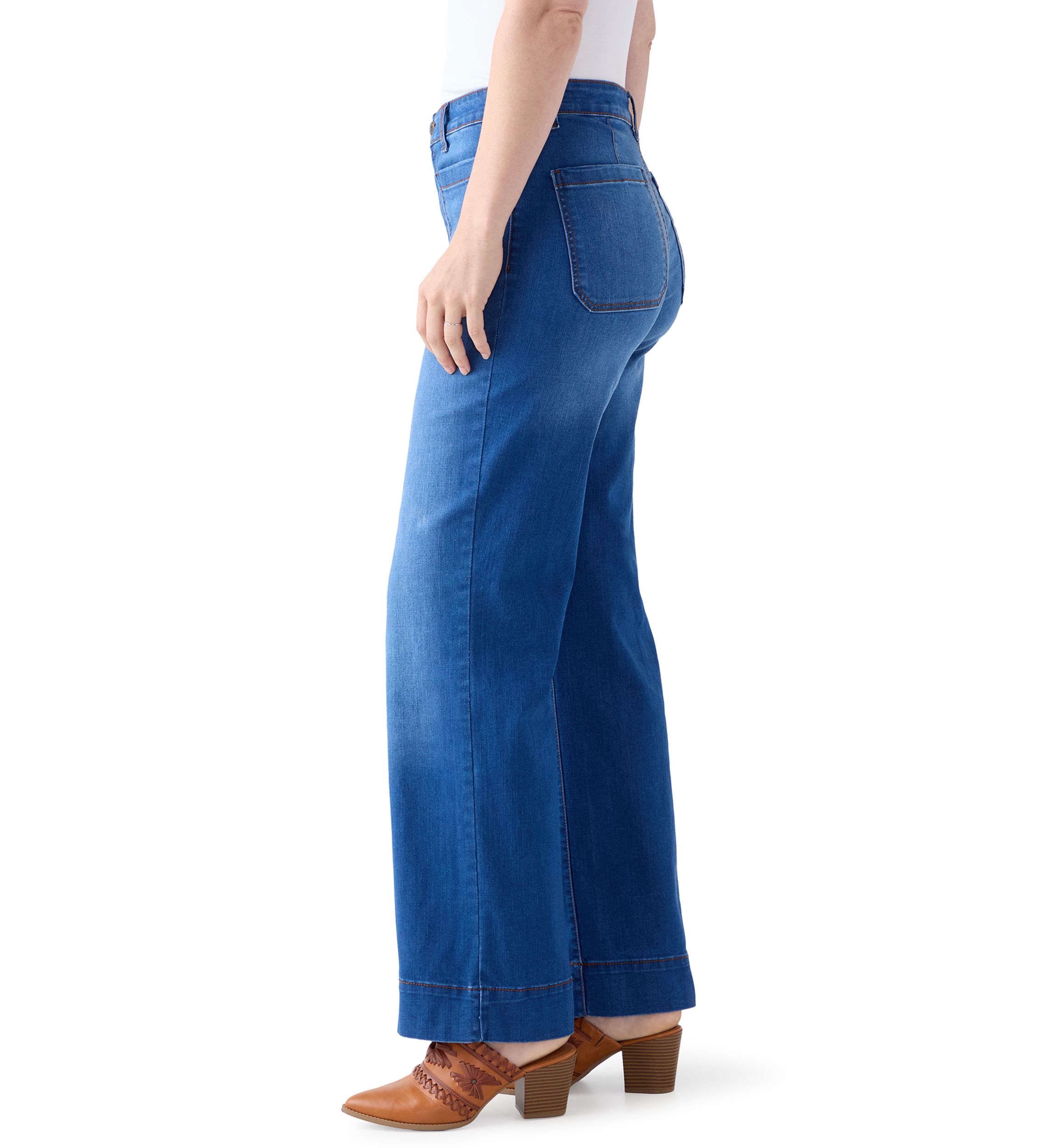 Womens High Rise Patch Pocket Wide Leg Jeans