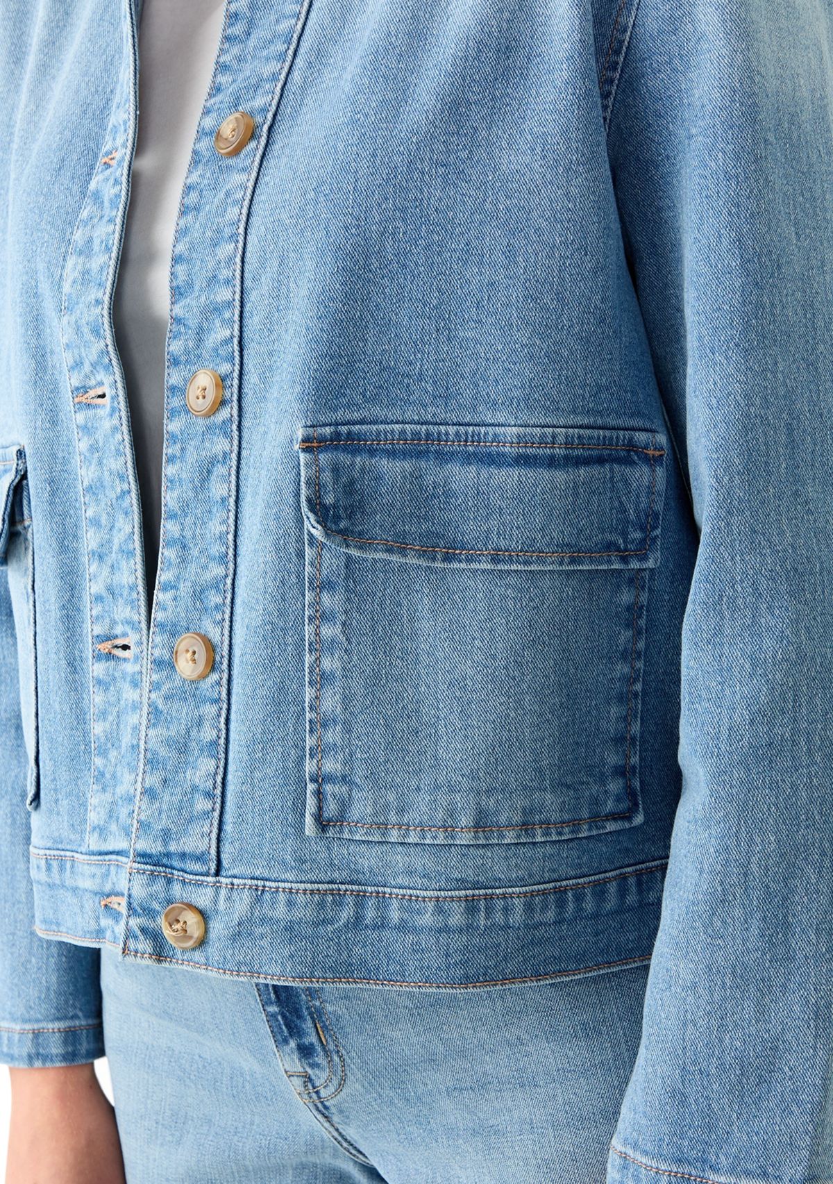 Womens Patch Pocket Denim Jacket 