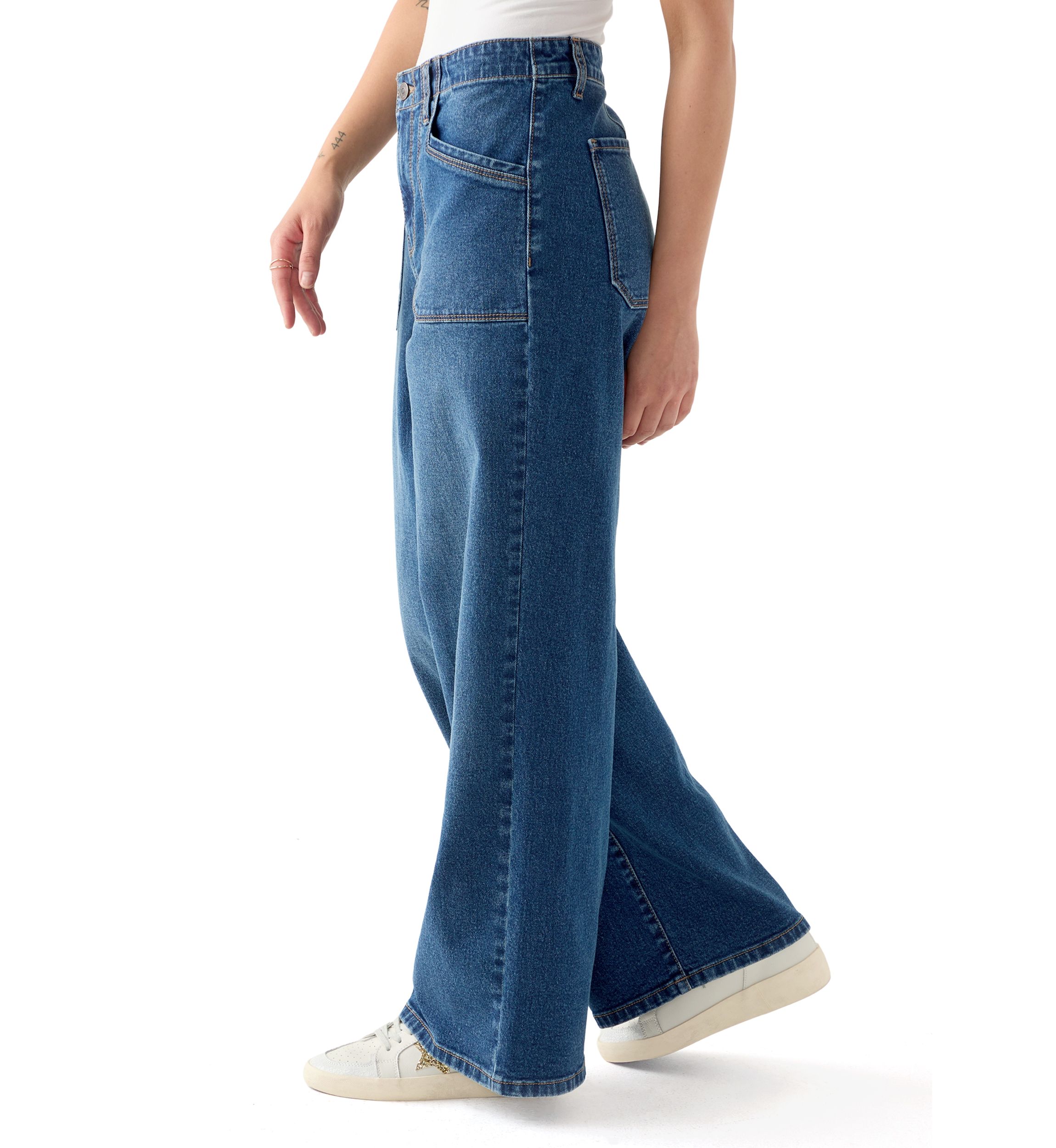 Petite High Rise Pocket Wide Leg Jeans