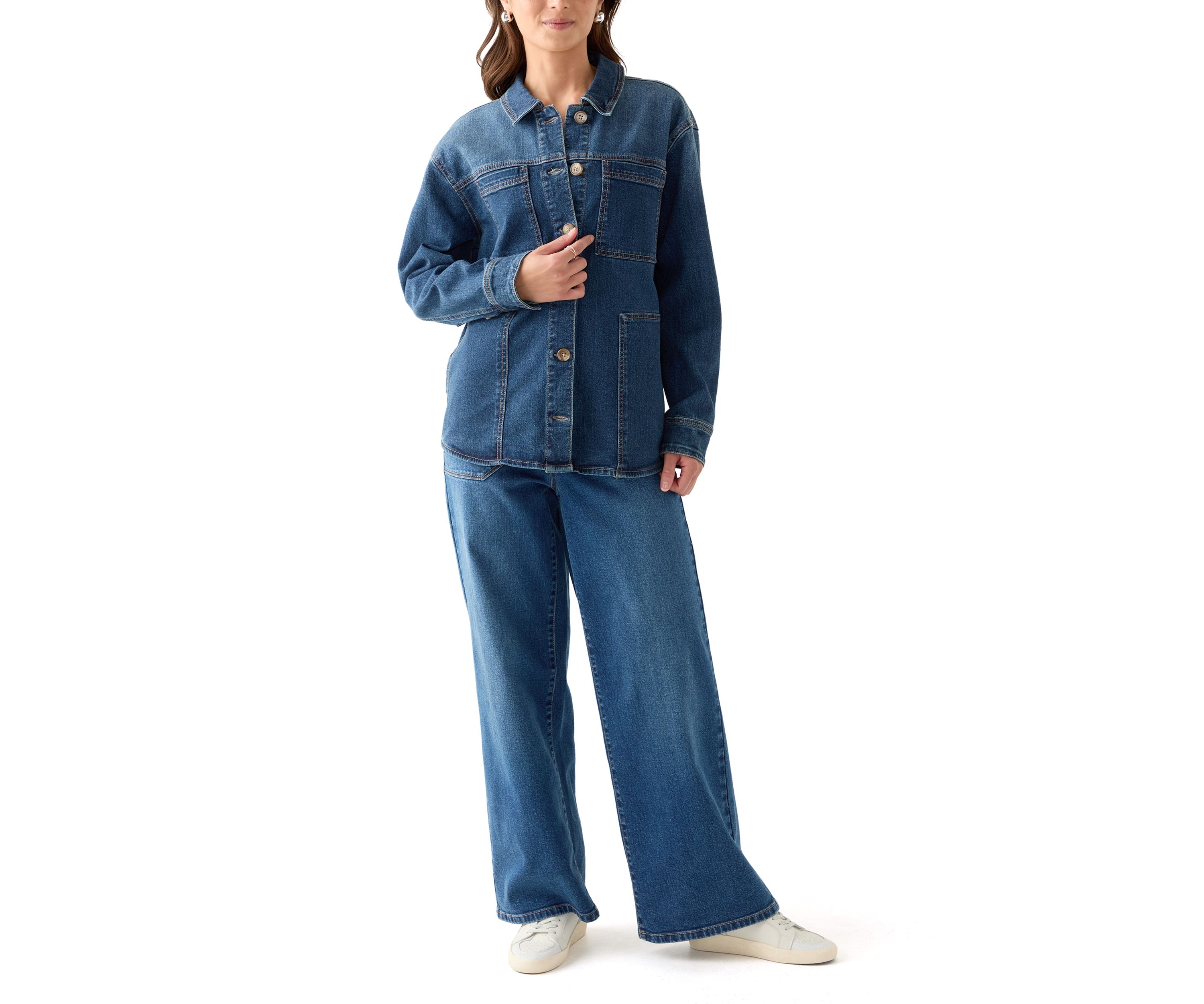 Petite High Rise Pocket Wide Leg Jeans