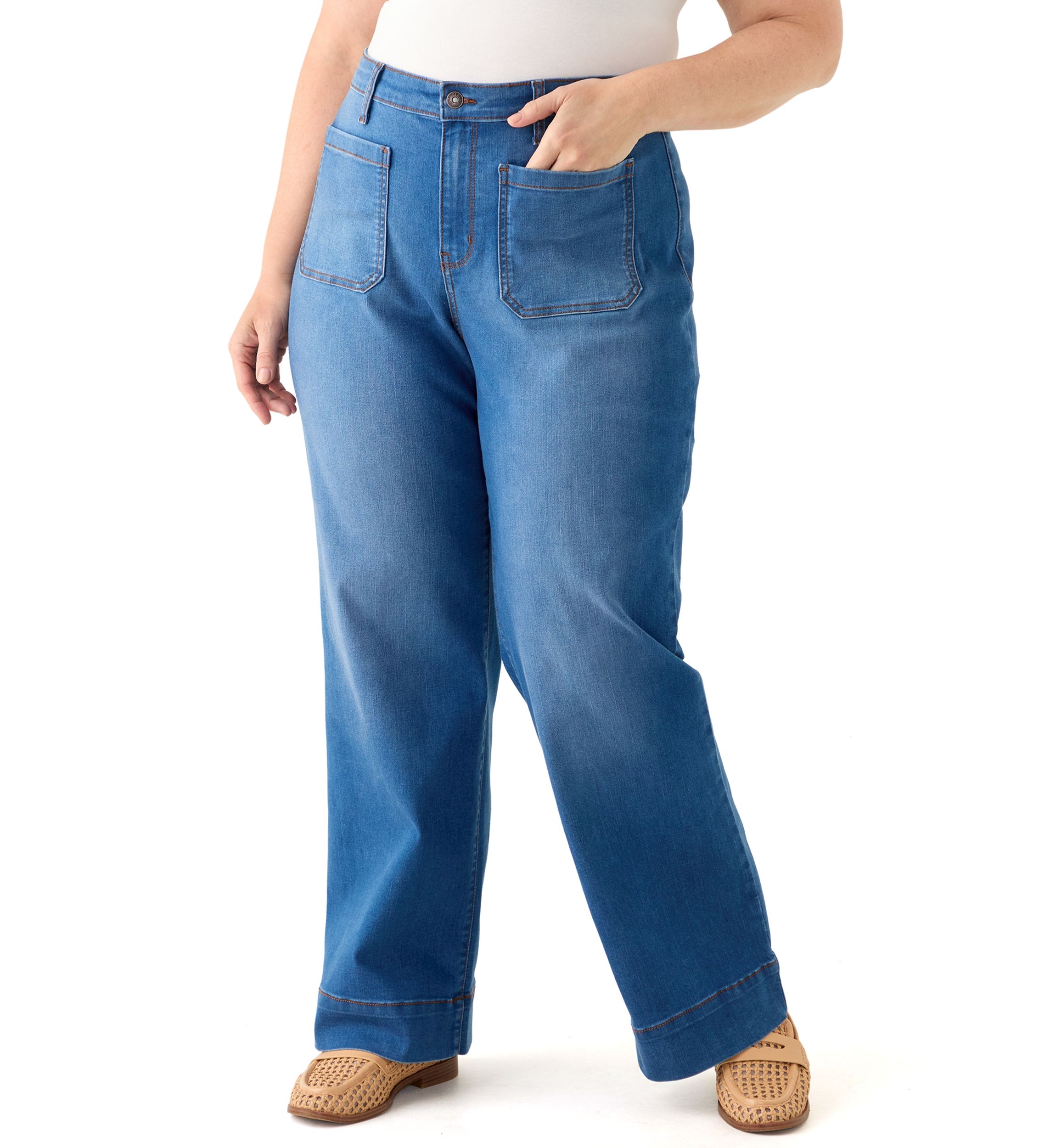 Plus Size Patch Pocket Wide Leg Jeans