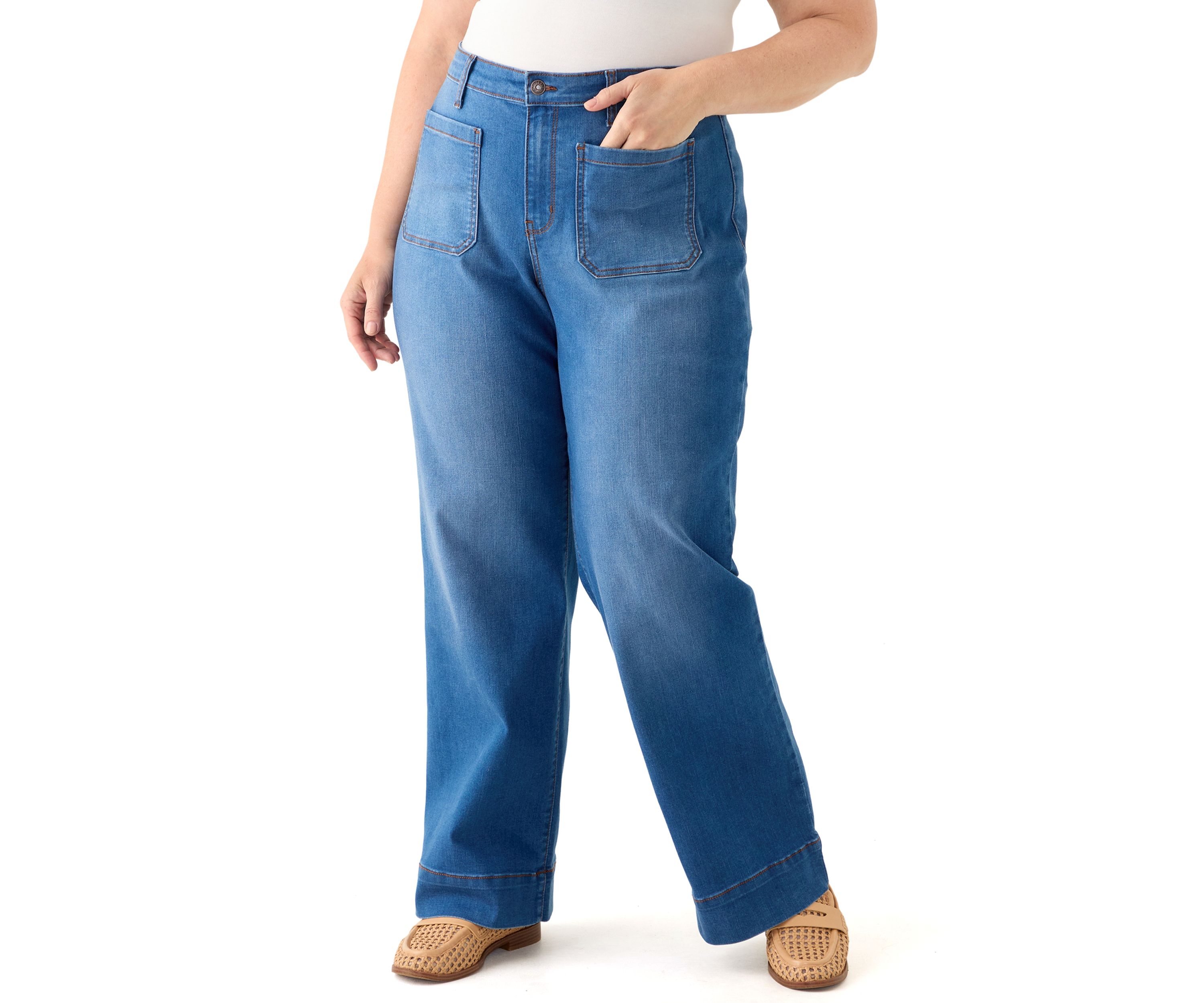 Plus Size Patch Pocket Wide Leg Jeans