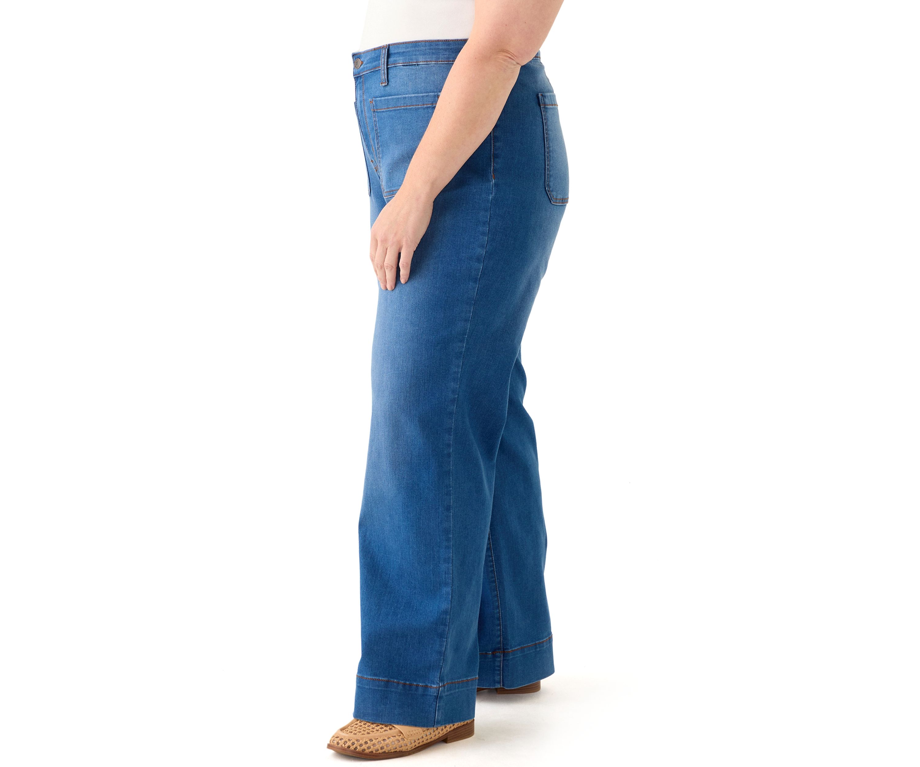 Plus Size Patch Pocket Wide Leg Jeans
