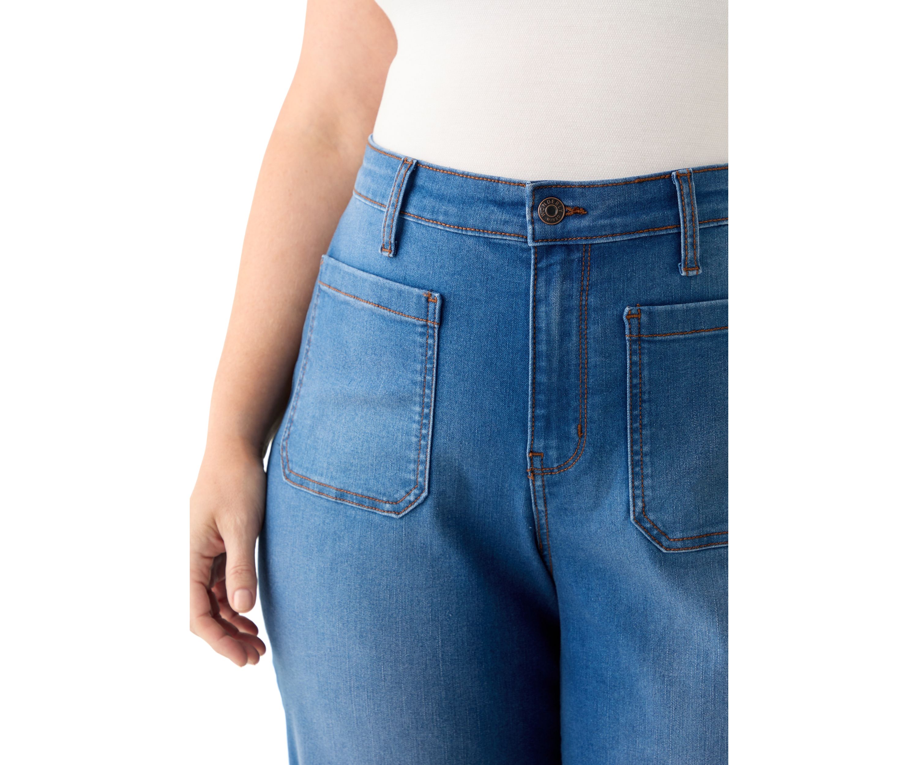 Plus Size Patch Pocket Wide Leg Jeans