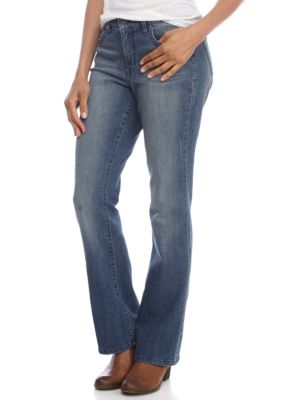 best bootcut jeans for curvy figures