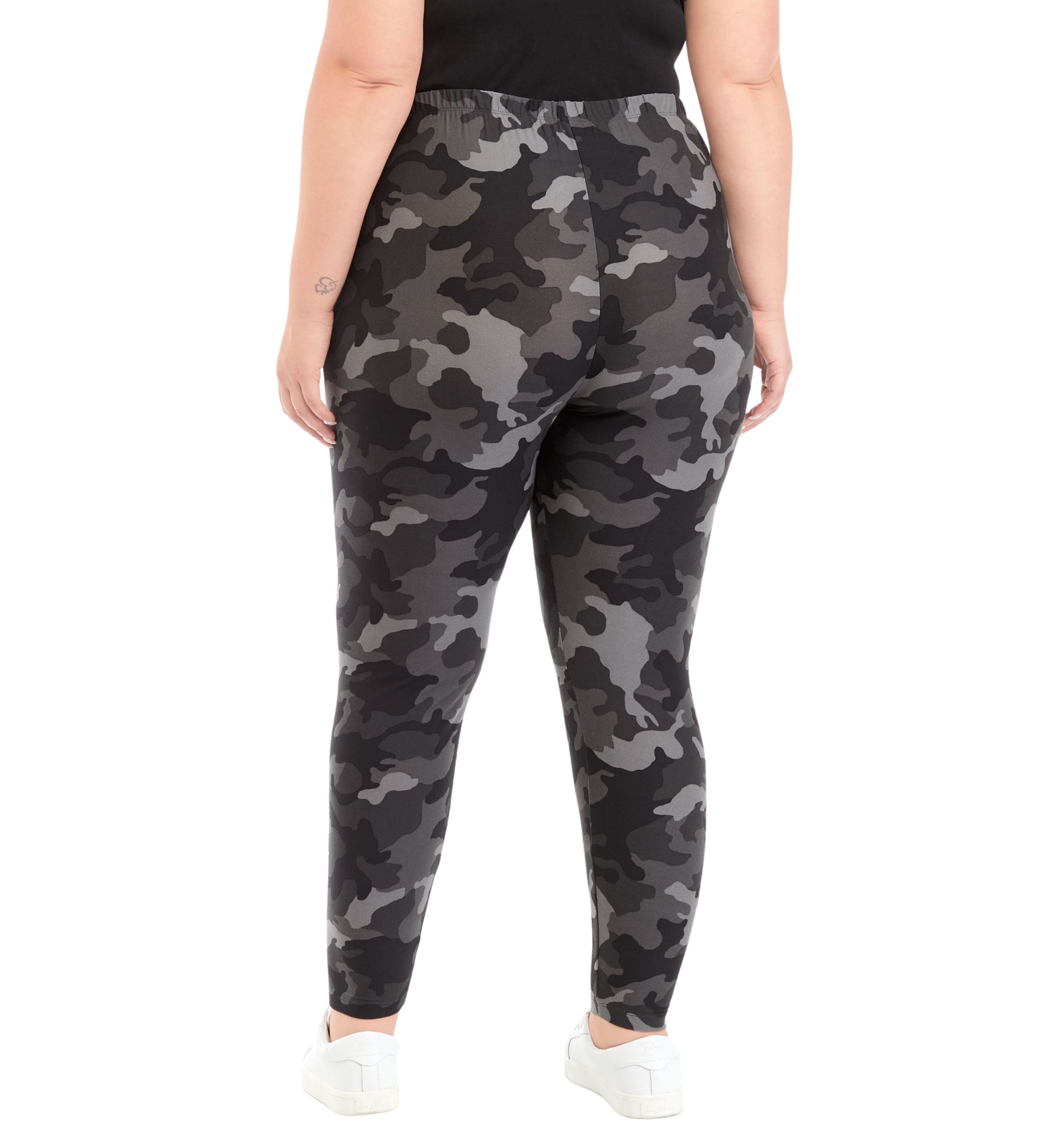 Plus Size High Rise Pocket Pull On Leggings