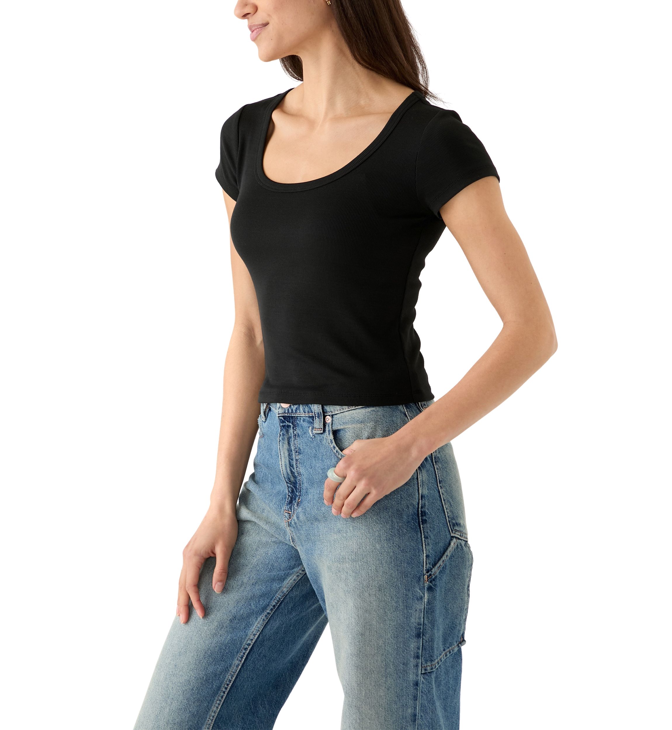 Womens Short Sleeve Scoop Neck T-Shirt 