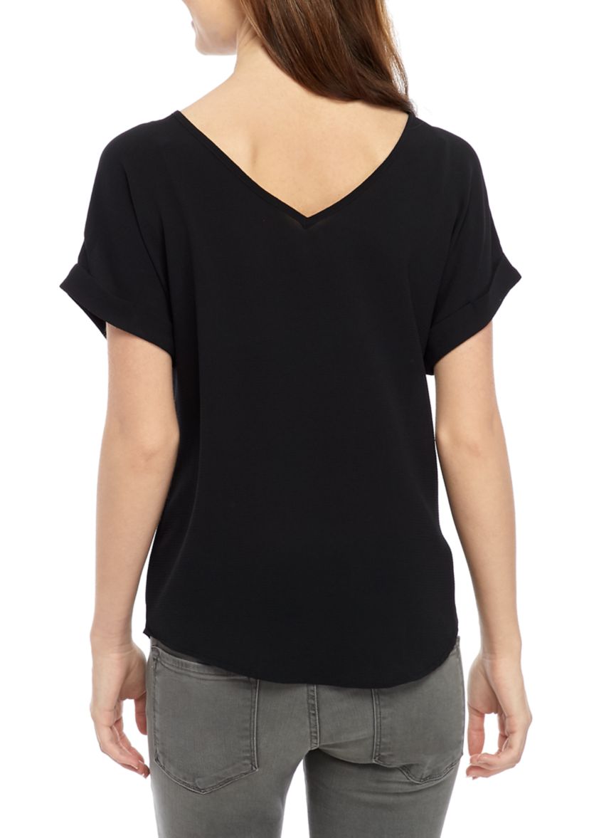 Juniors Short Sleeve Woven V Neck Blouse