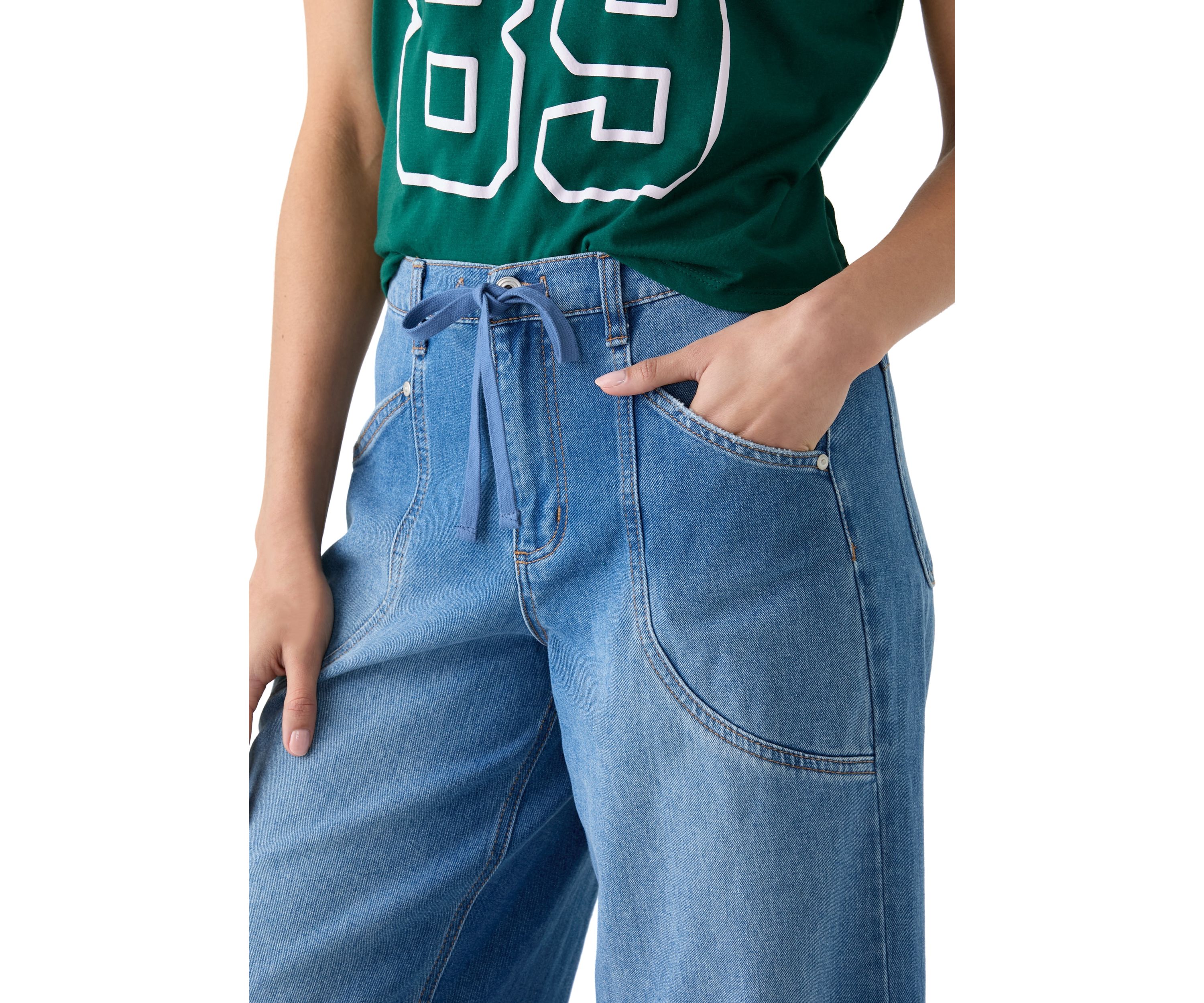 Womens Mid Rise Wide Leg Jeans