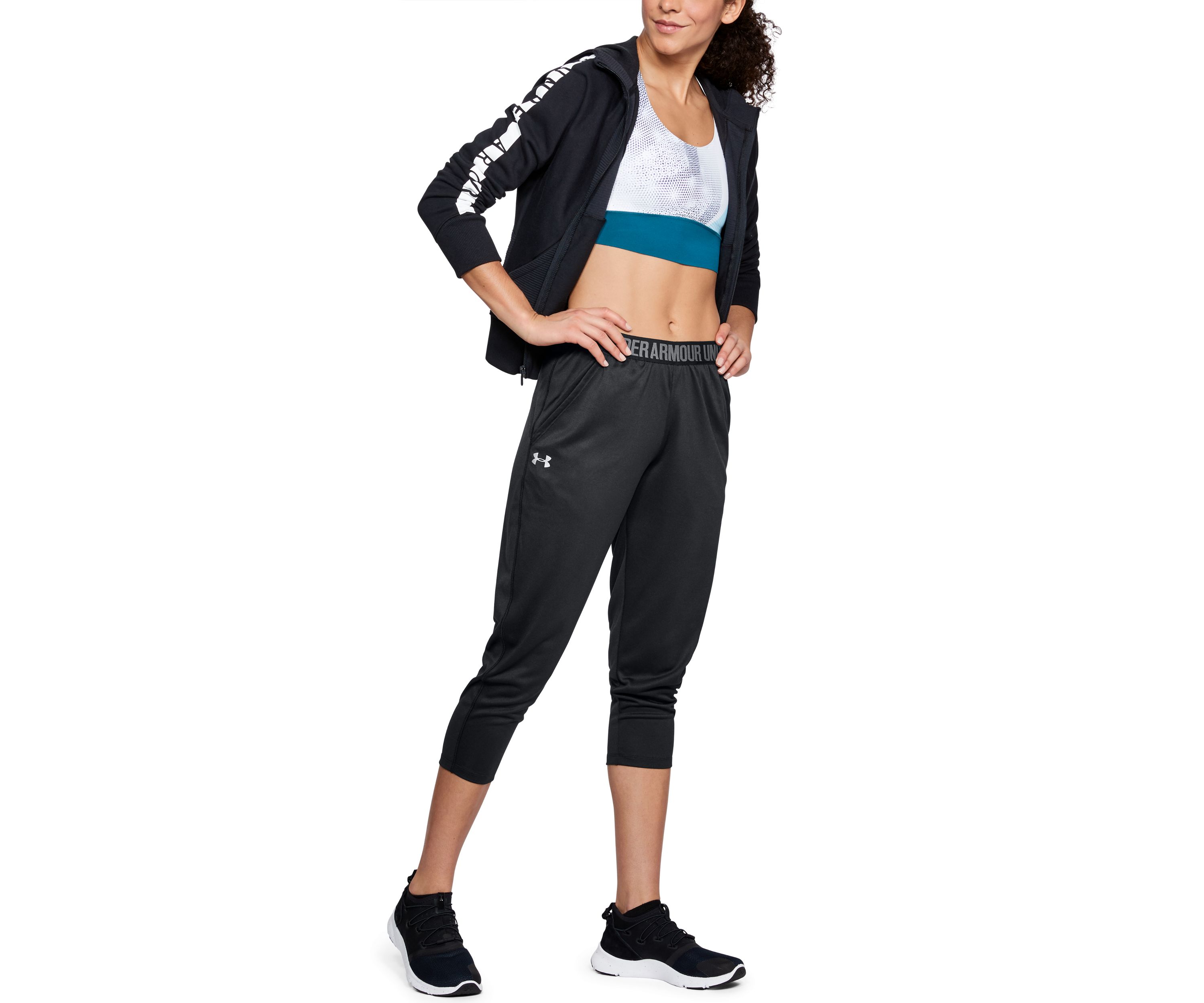 Play Up Solid Capris
