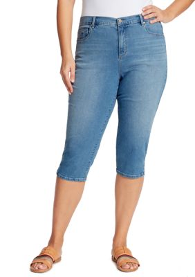 plus size black capris