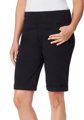 Gloria Vanderbilt Women's Petite Amanda Pull On Bermuda Shorts, Black, 4P -  0039513659597