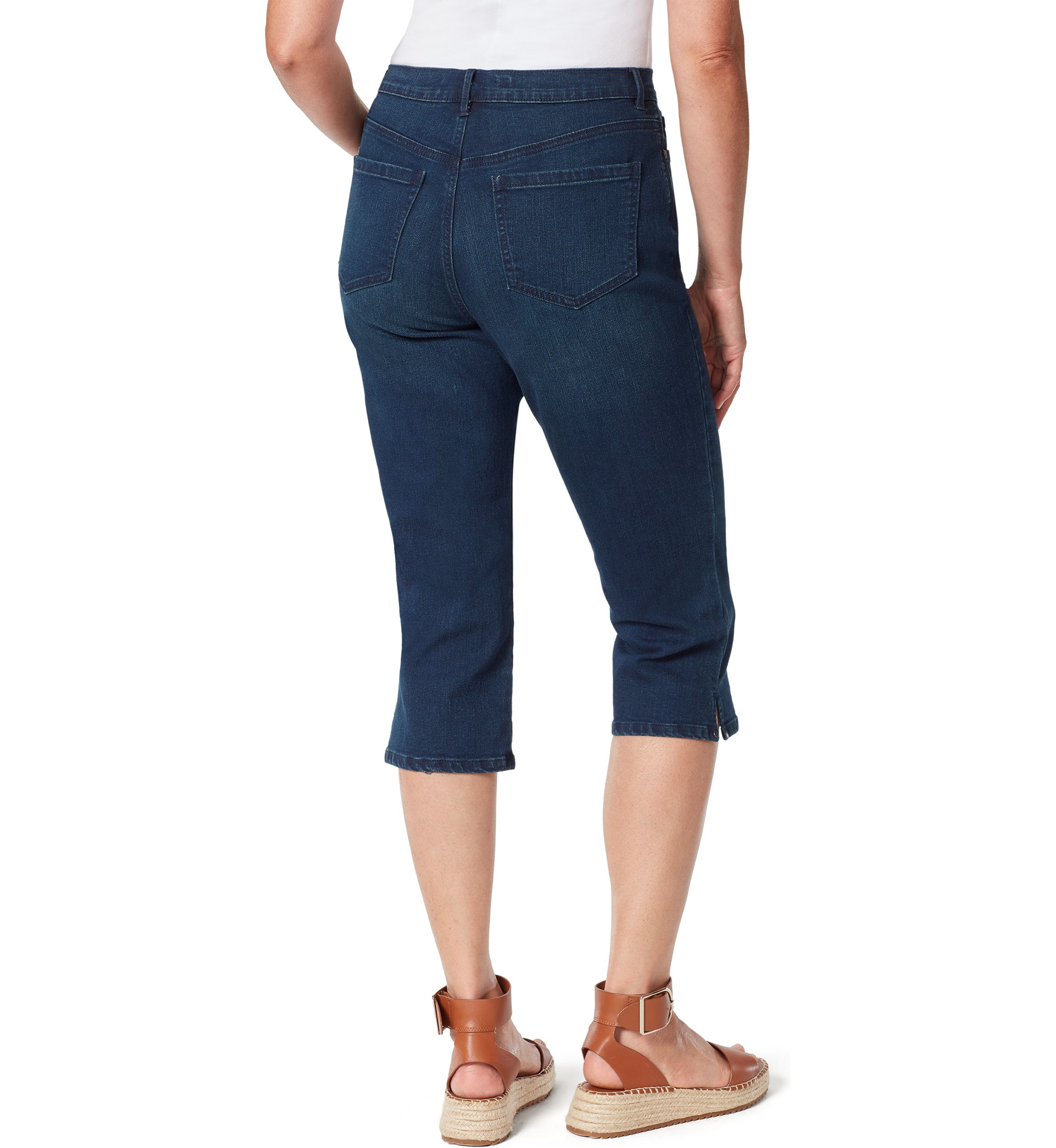 Petite Cropped Denim Capris 
