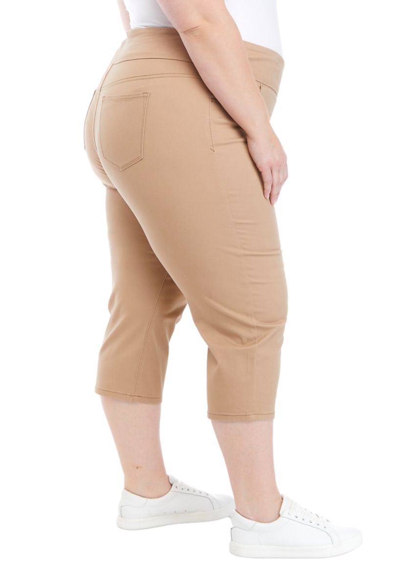Plus Size Amanda Pull On Capris