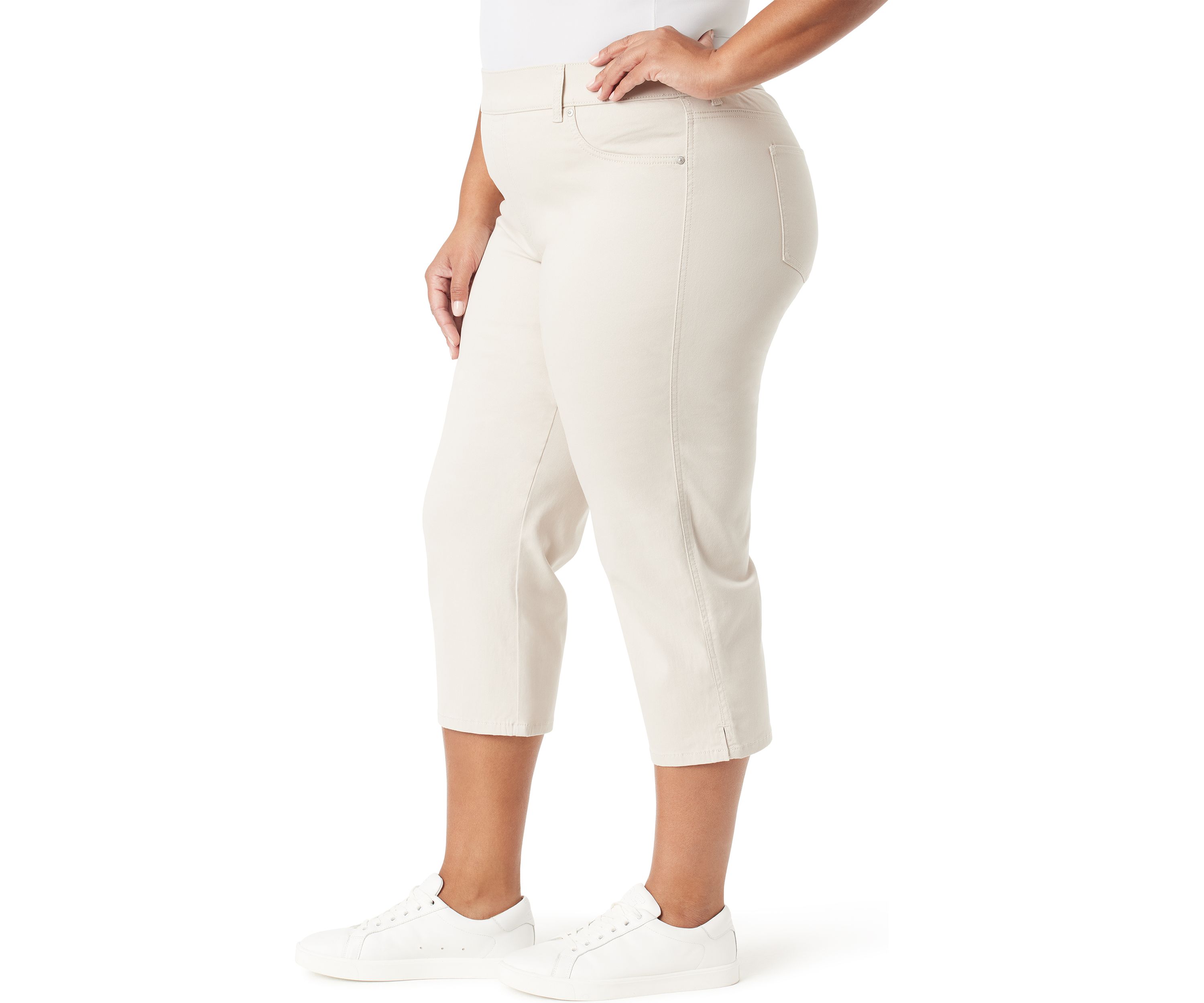 Plus Size Shape Effect Capri Pants